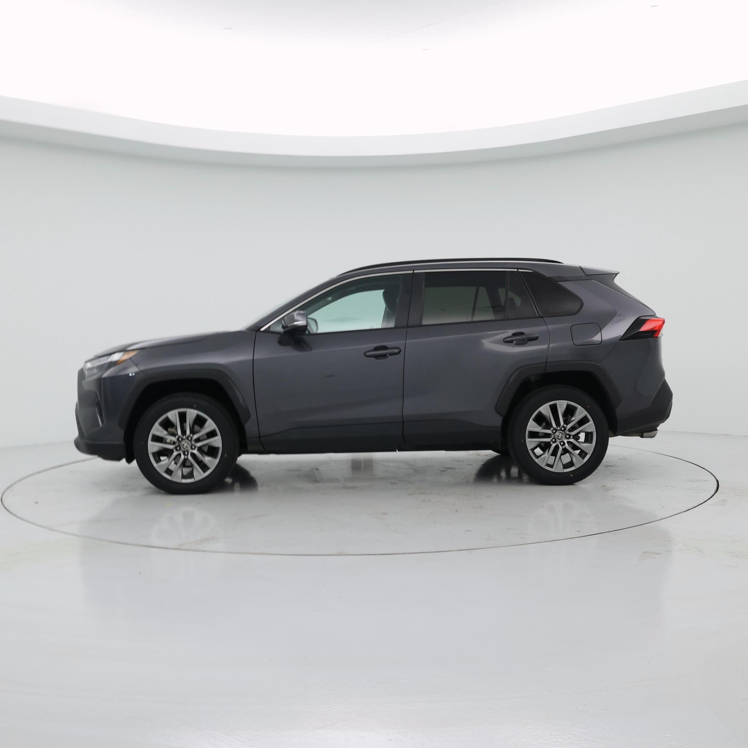 Thumbnail: 2023 Toyota RAV4 - 3