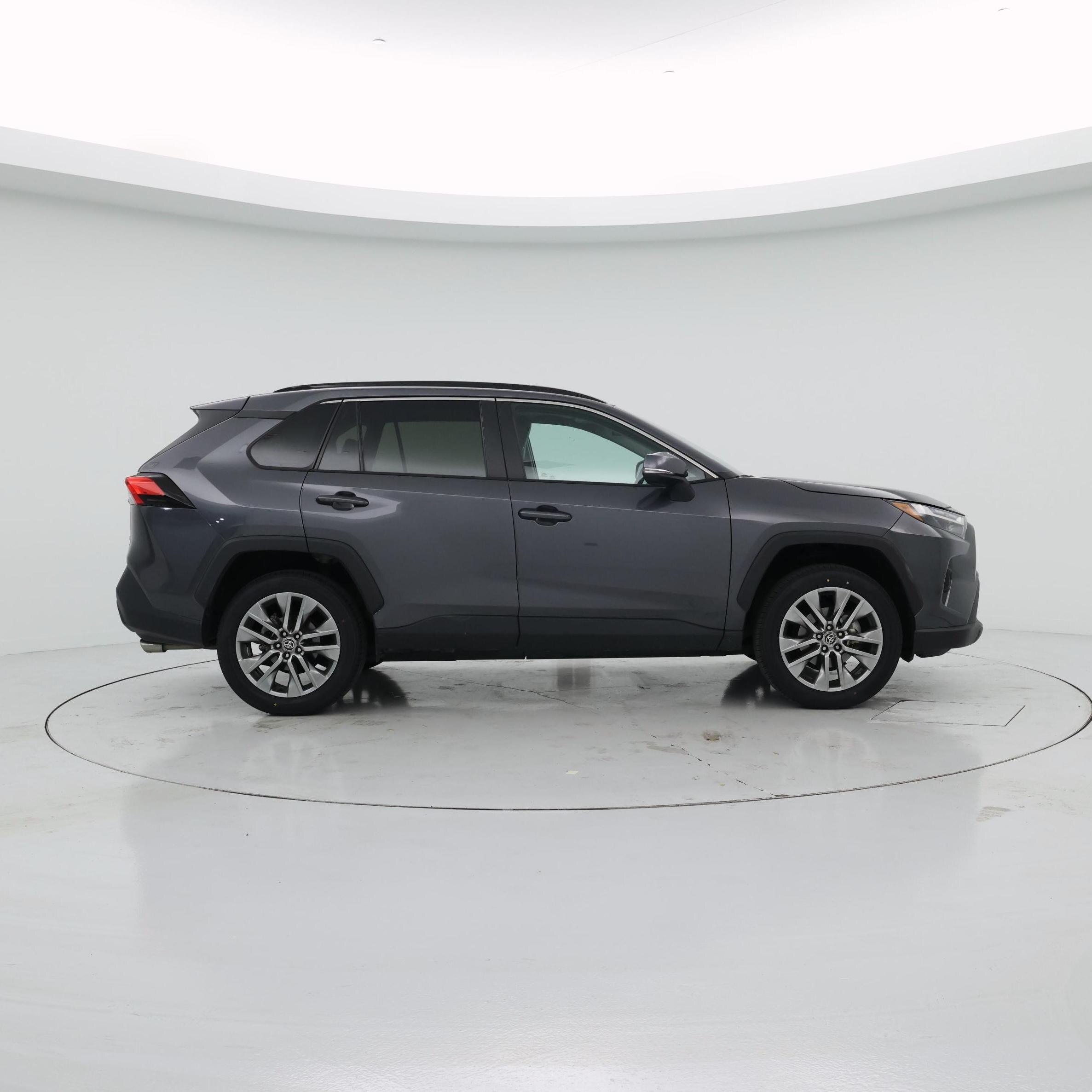 Thumbnail: 2023 Toyota RAV4 - 7