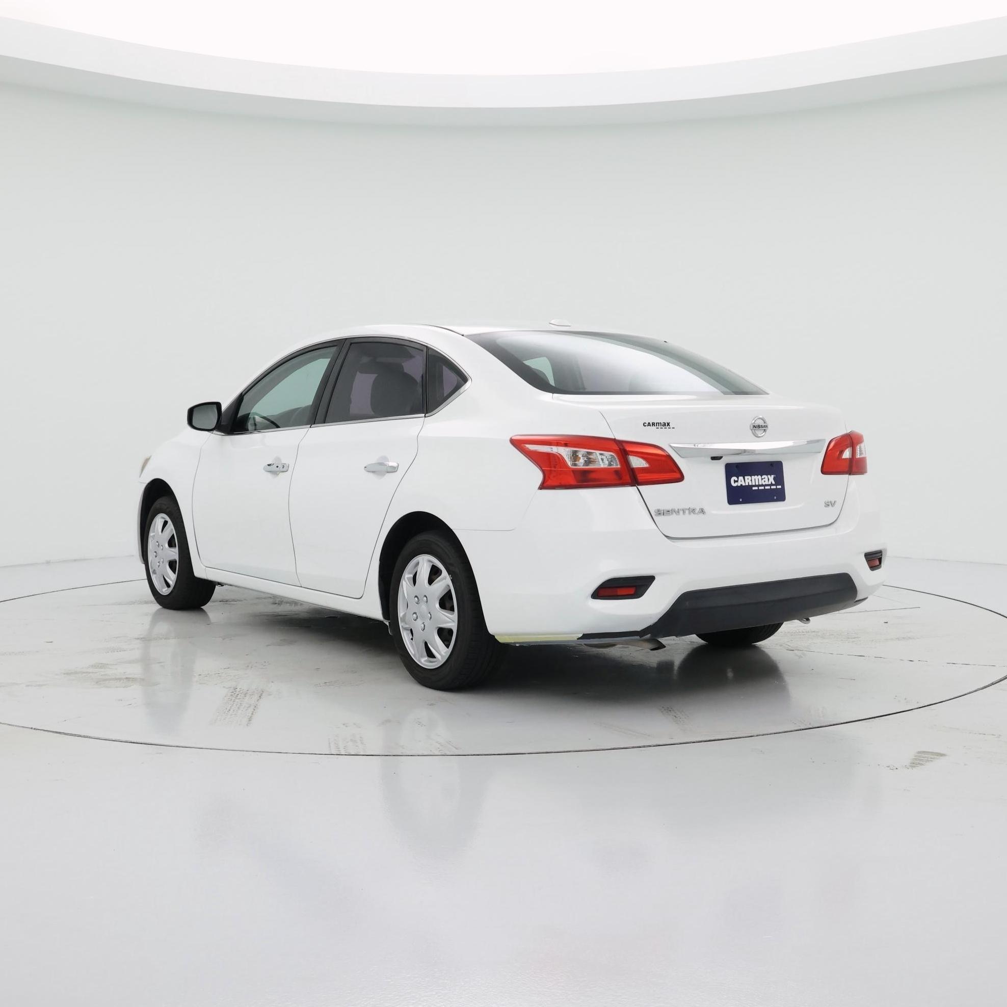 Thumbnail: 2017 Nissan Sentra - 2