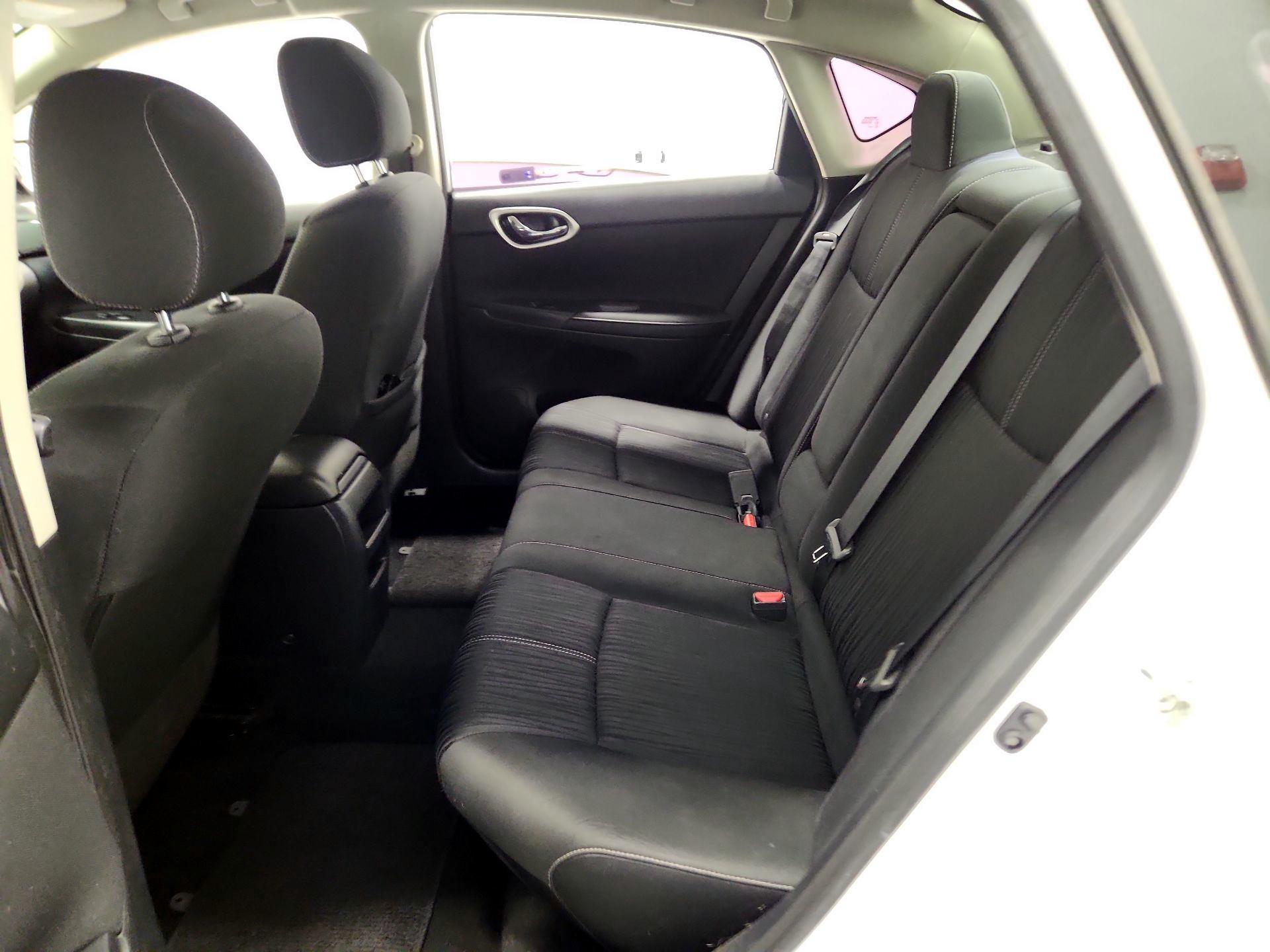 Thumbnail: 2017 Nissan Sentra - 19