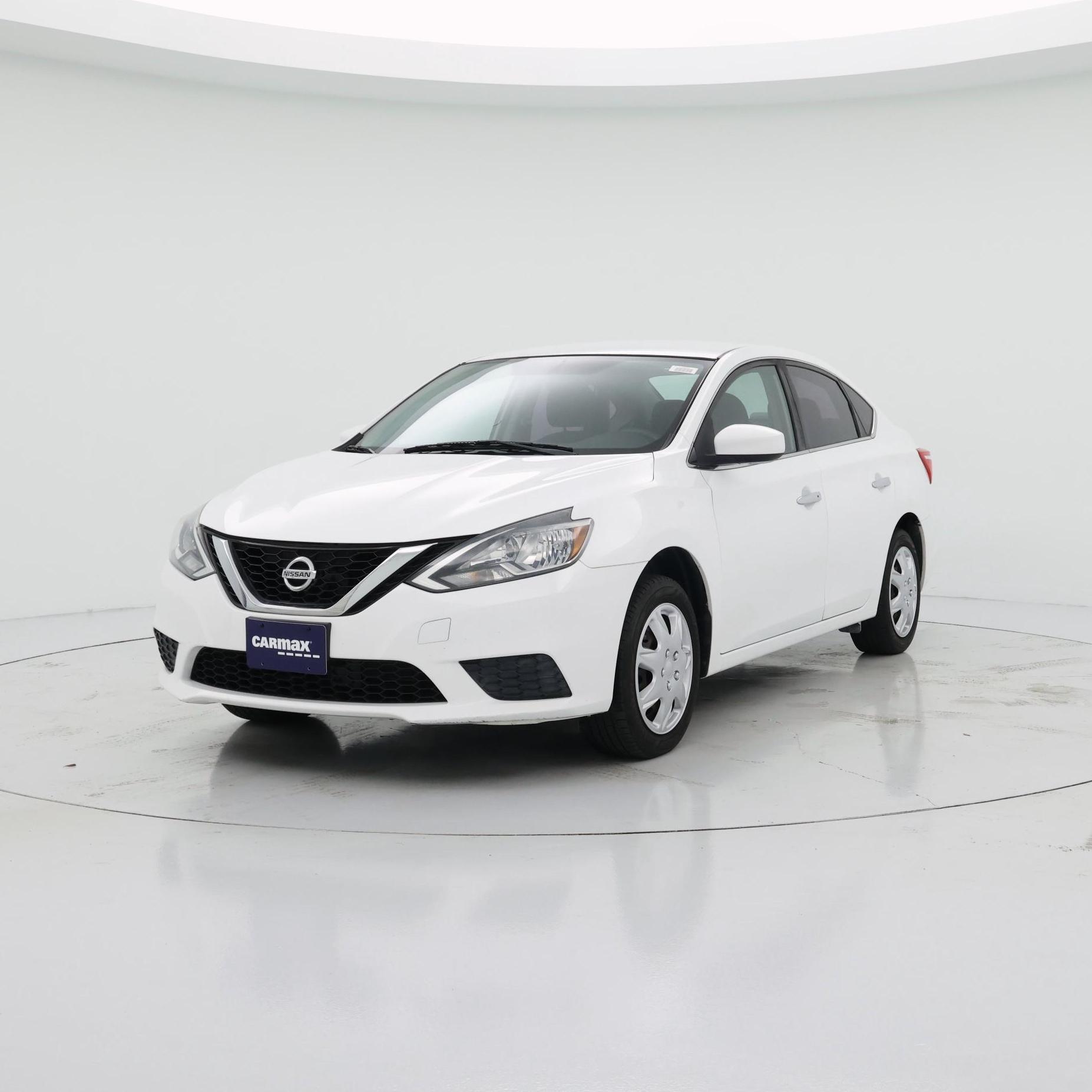 Thumbnail: 2017 Nissan Sentra - 4