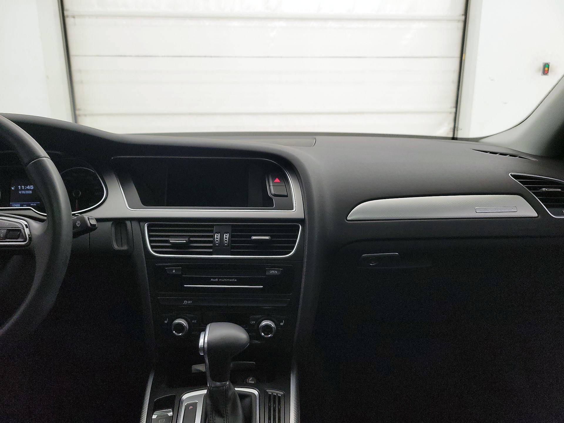 Thumbnail: 2015 Audi A4 - 9