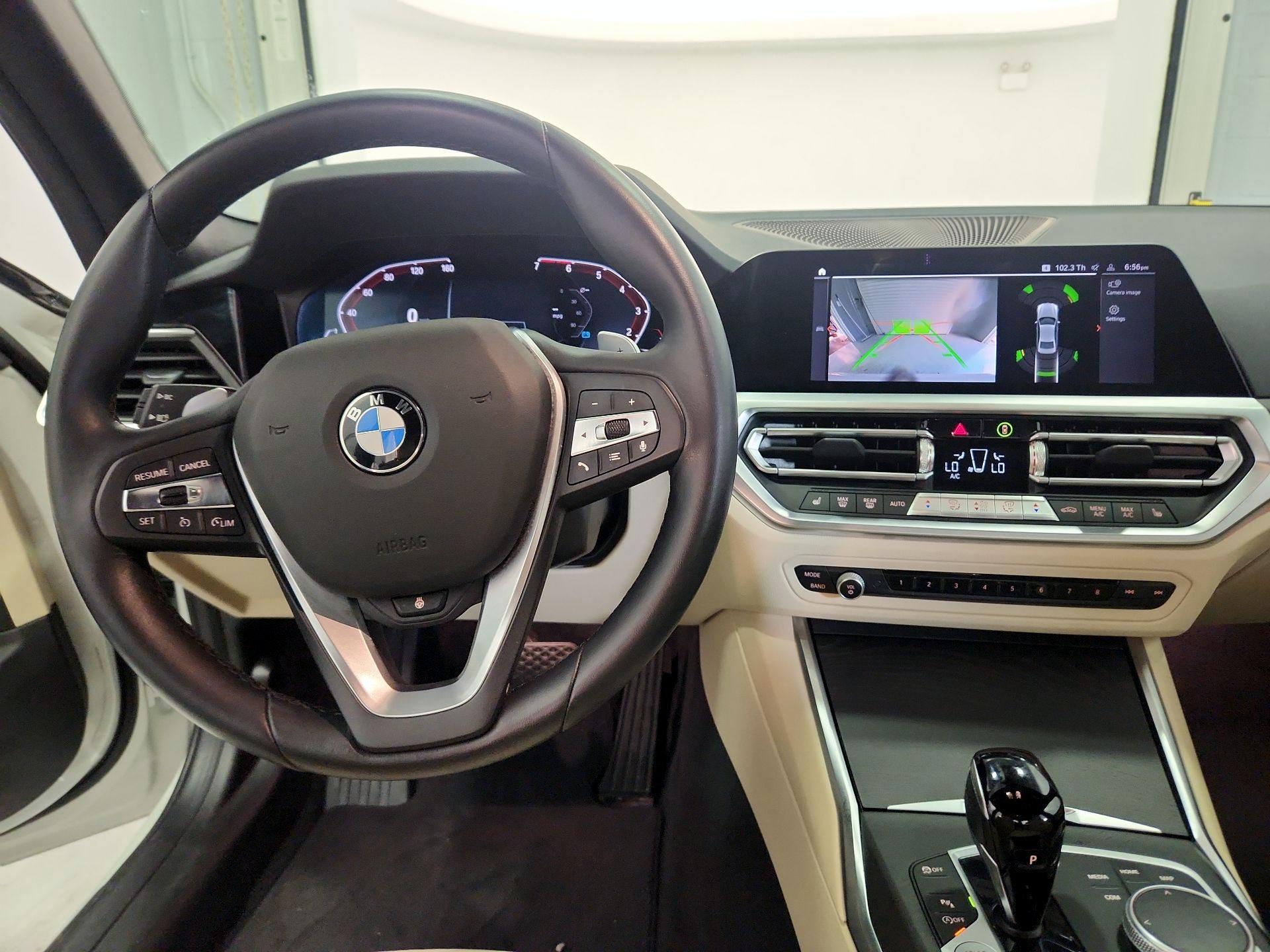 Thumbnail: 2022 BMW 3 Series - 9