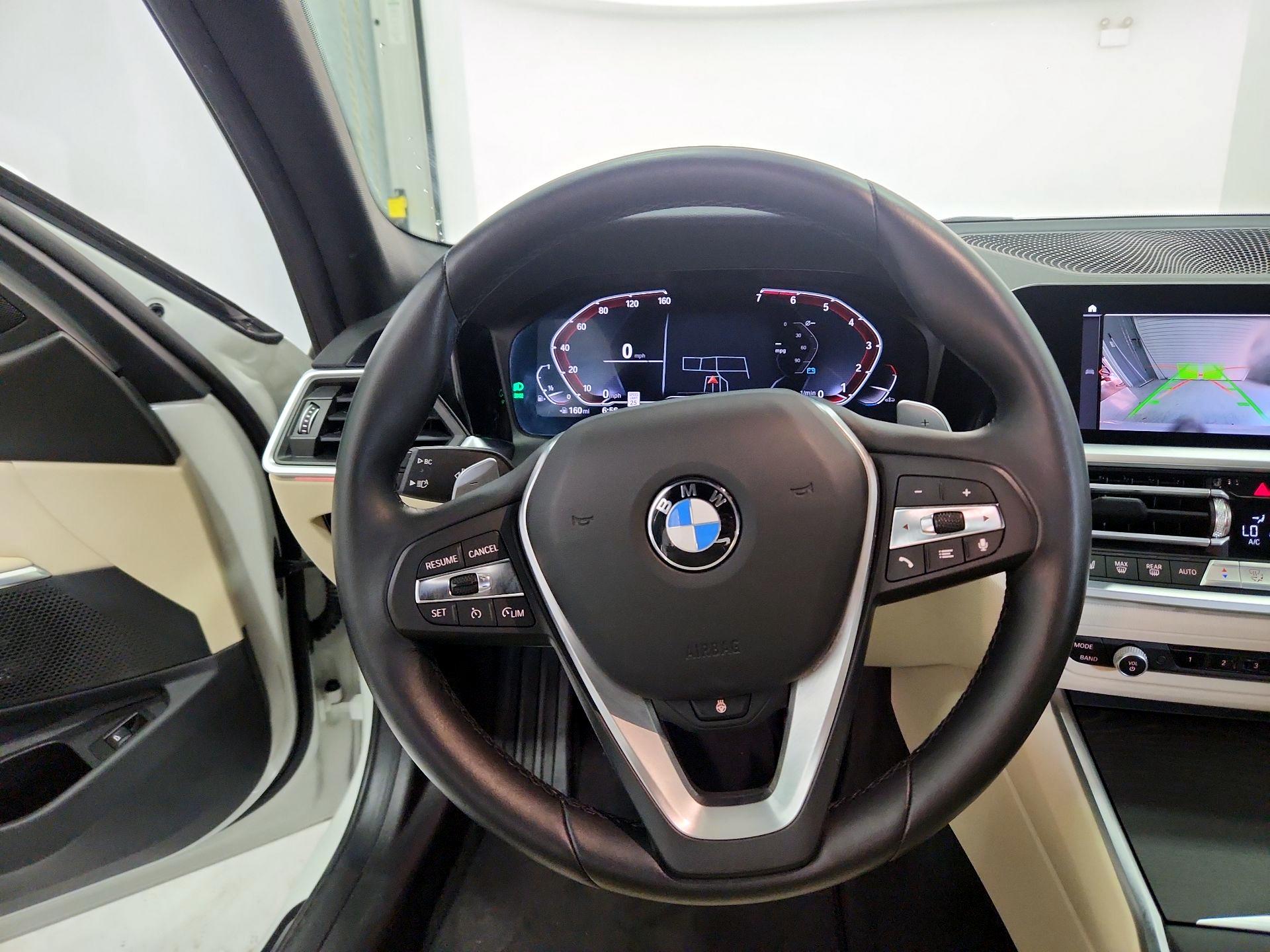 Thumbnail: 2022 BMW 3 Series - 10