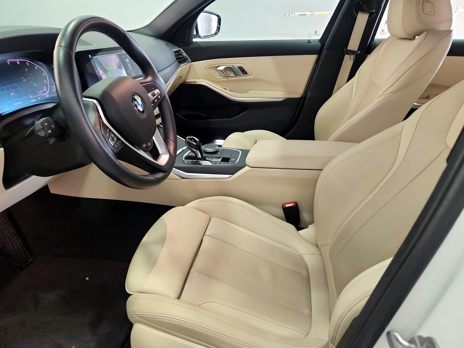 Thumbnail: 2022 BMW 3 Series - 11
