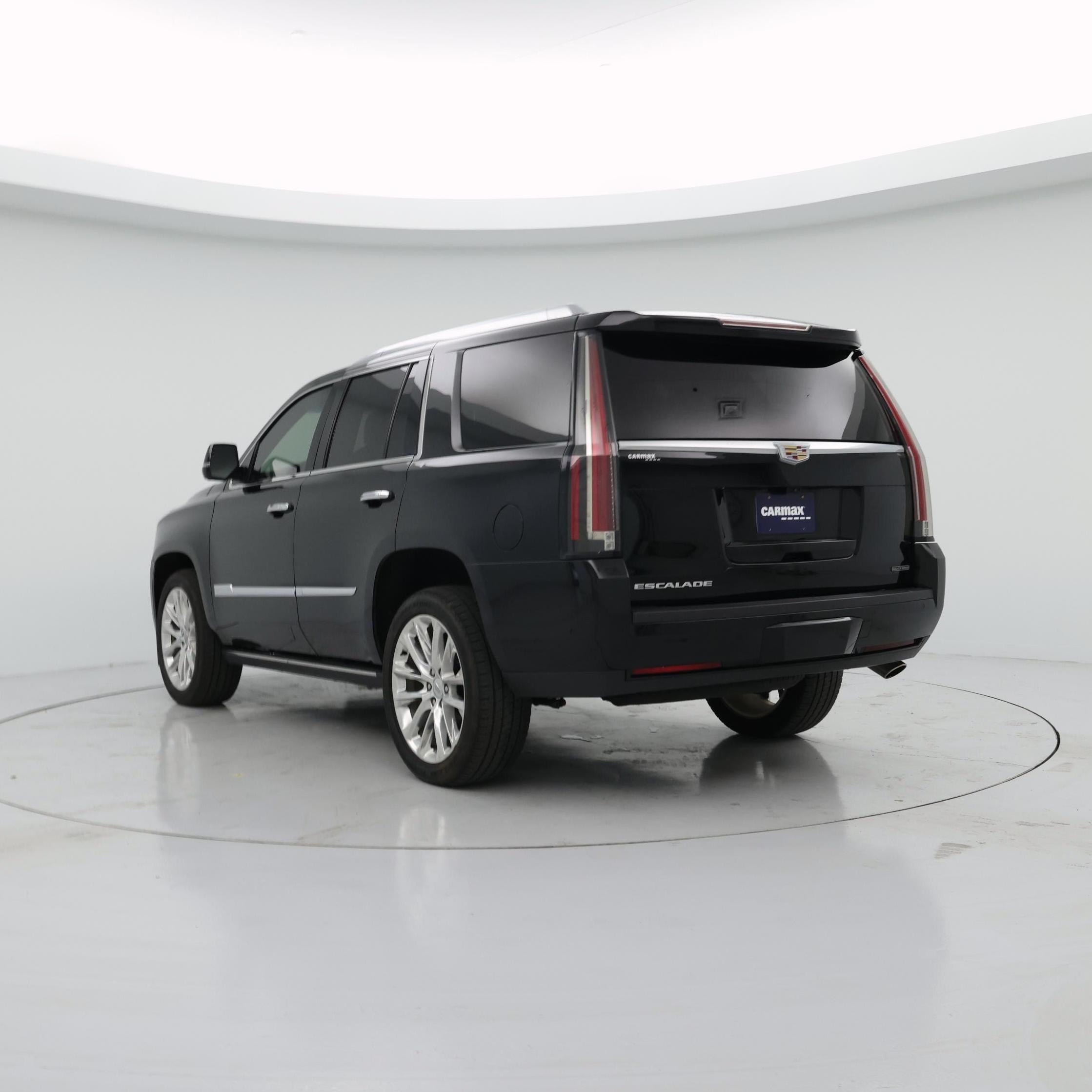 Thumbnail: 2019 Cadillac Escalade - 2