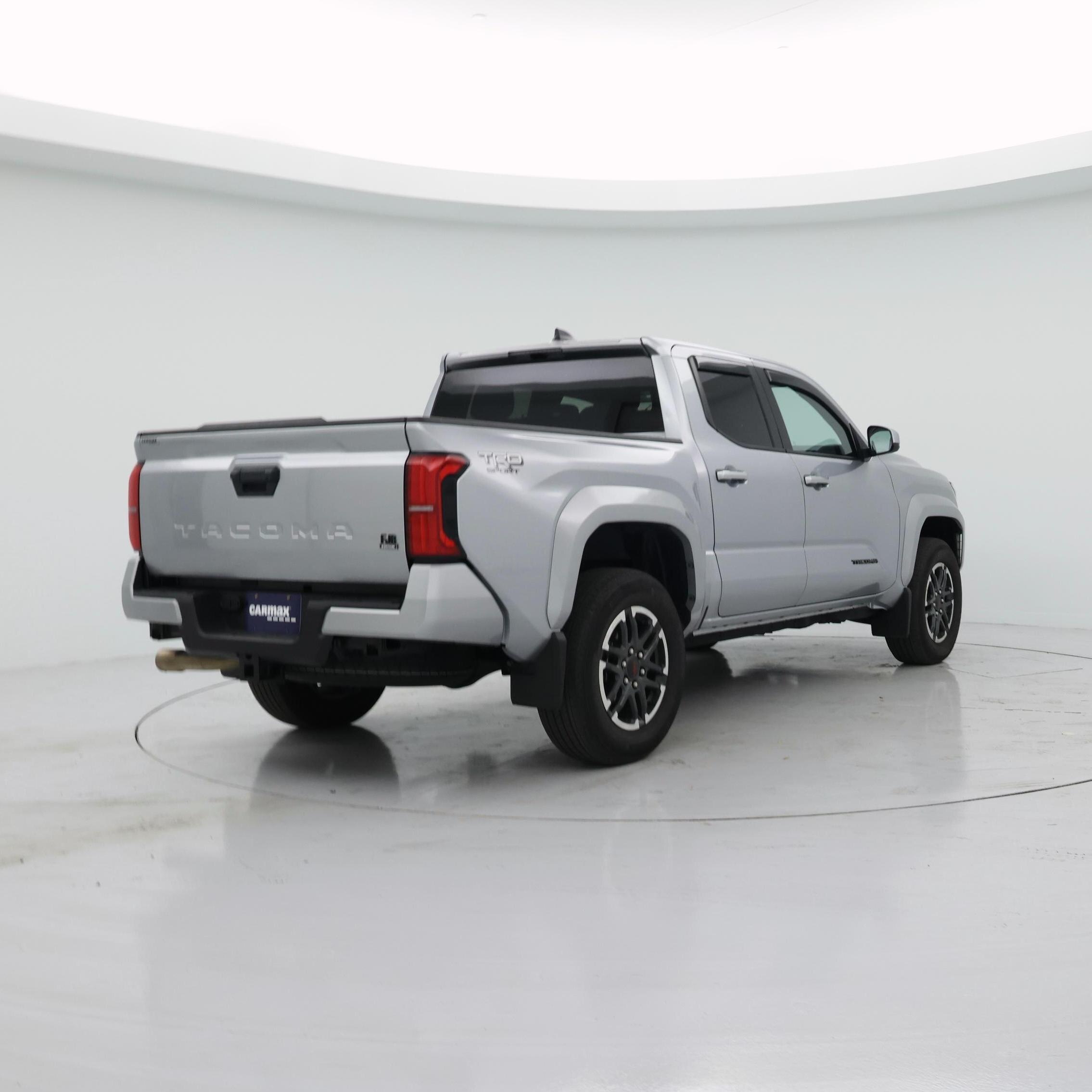 Thumbnail: 2024 Toyota Tacoma - 8