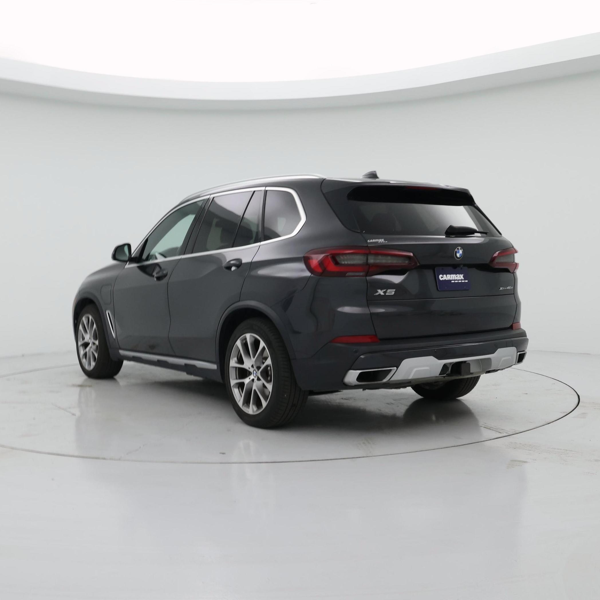 Thumbnail: 2021 BMW X5 - 2