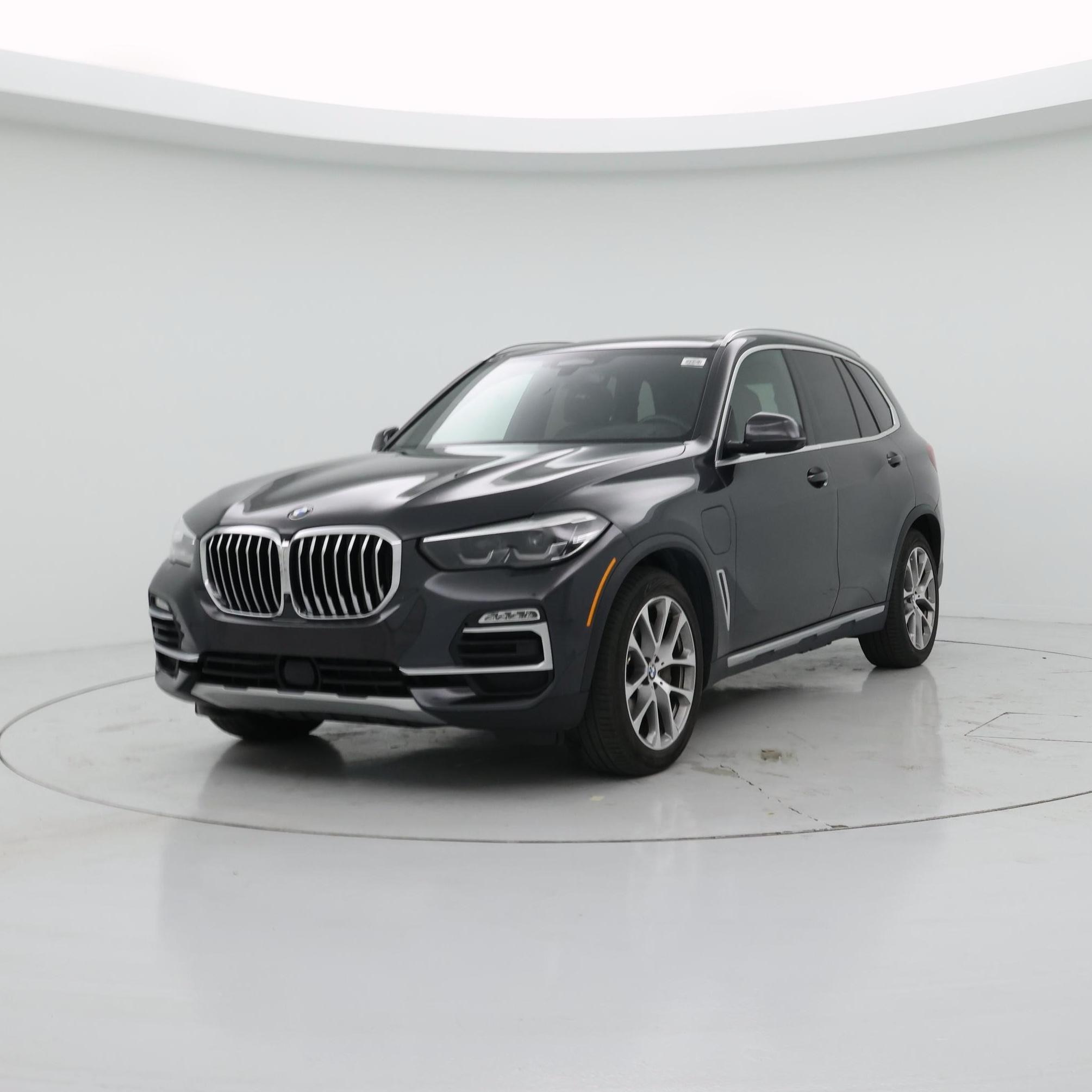 Thumbnail: 2021 BMW X5 - 4