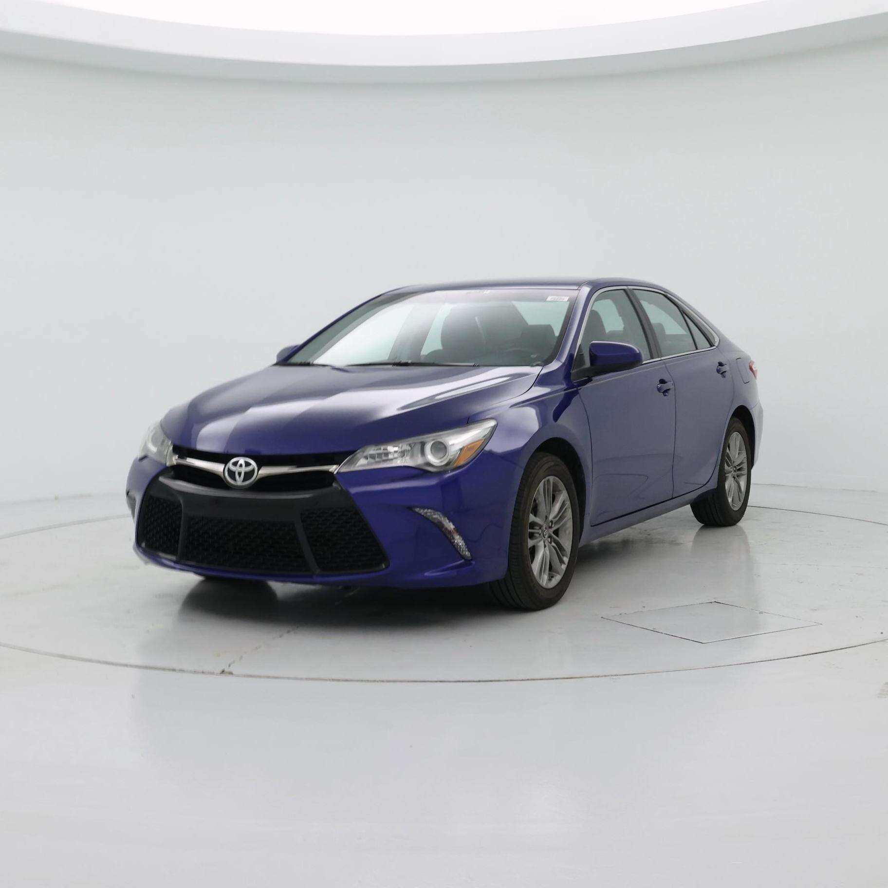 Thumbnail: 2016 Toyota Camry - 4