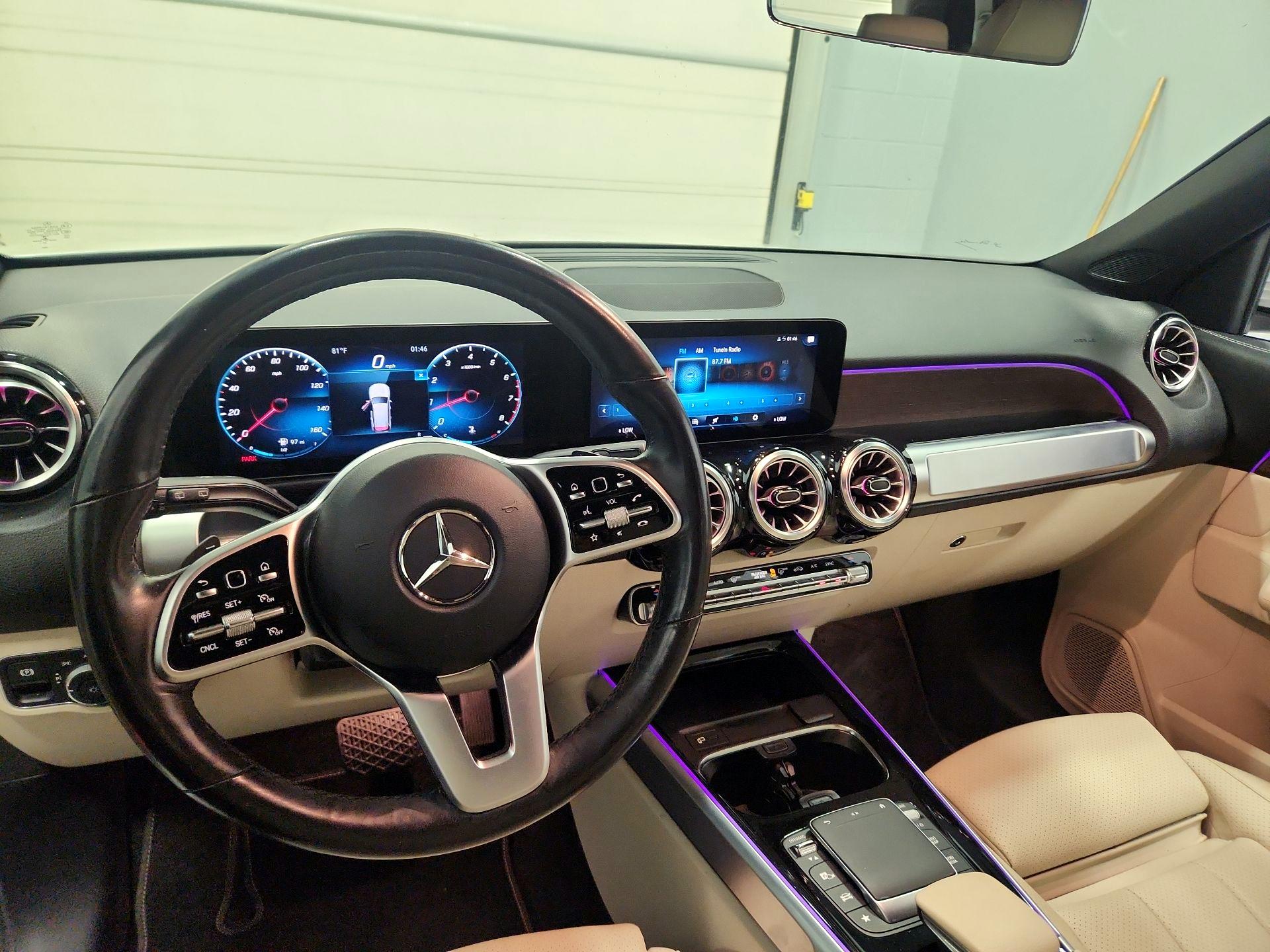 Thumbnail: 2022 Mercedes-Benz GLB - 9