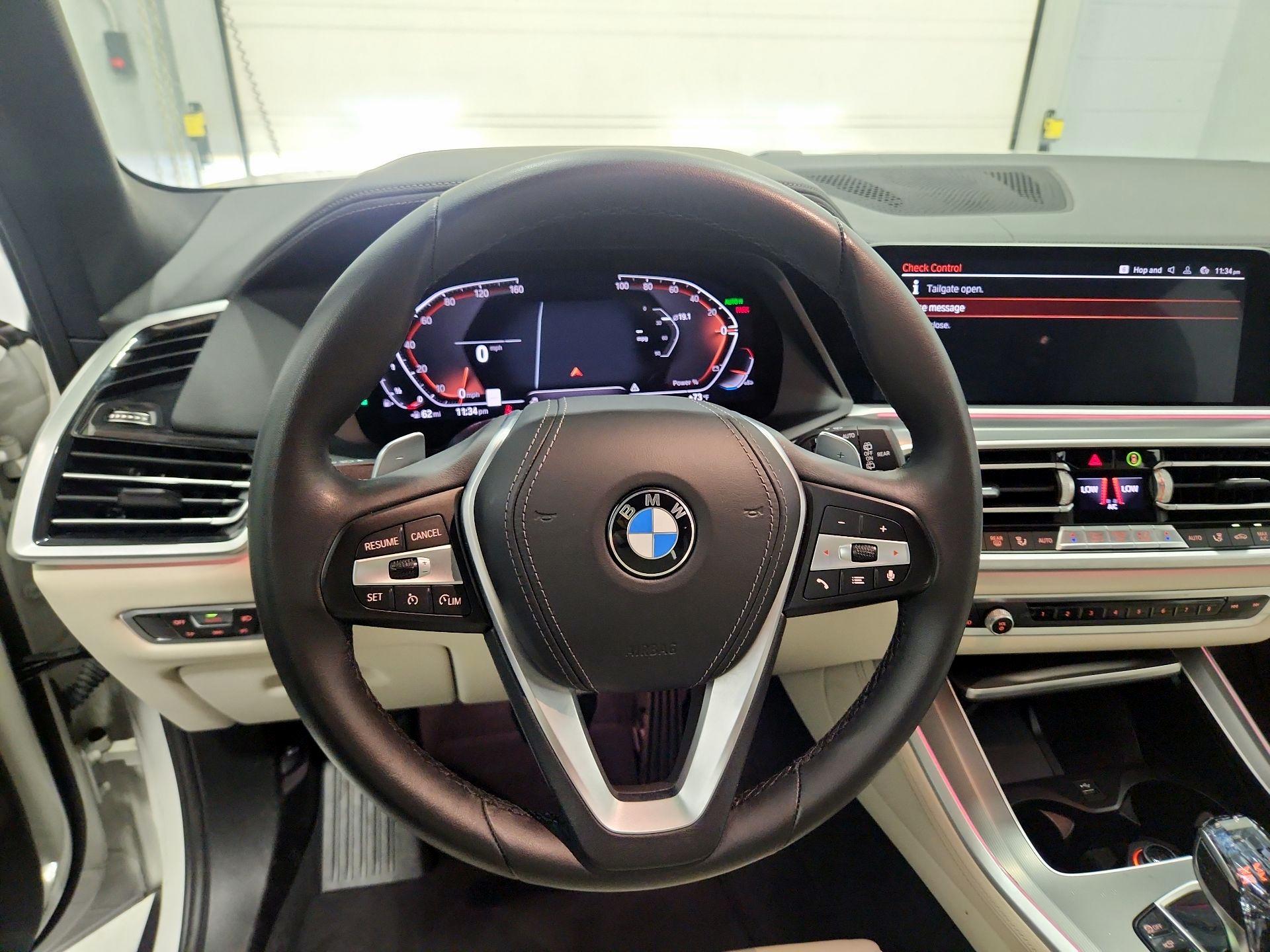 Thumbnail: 2022 BMW X5 - 10