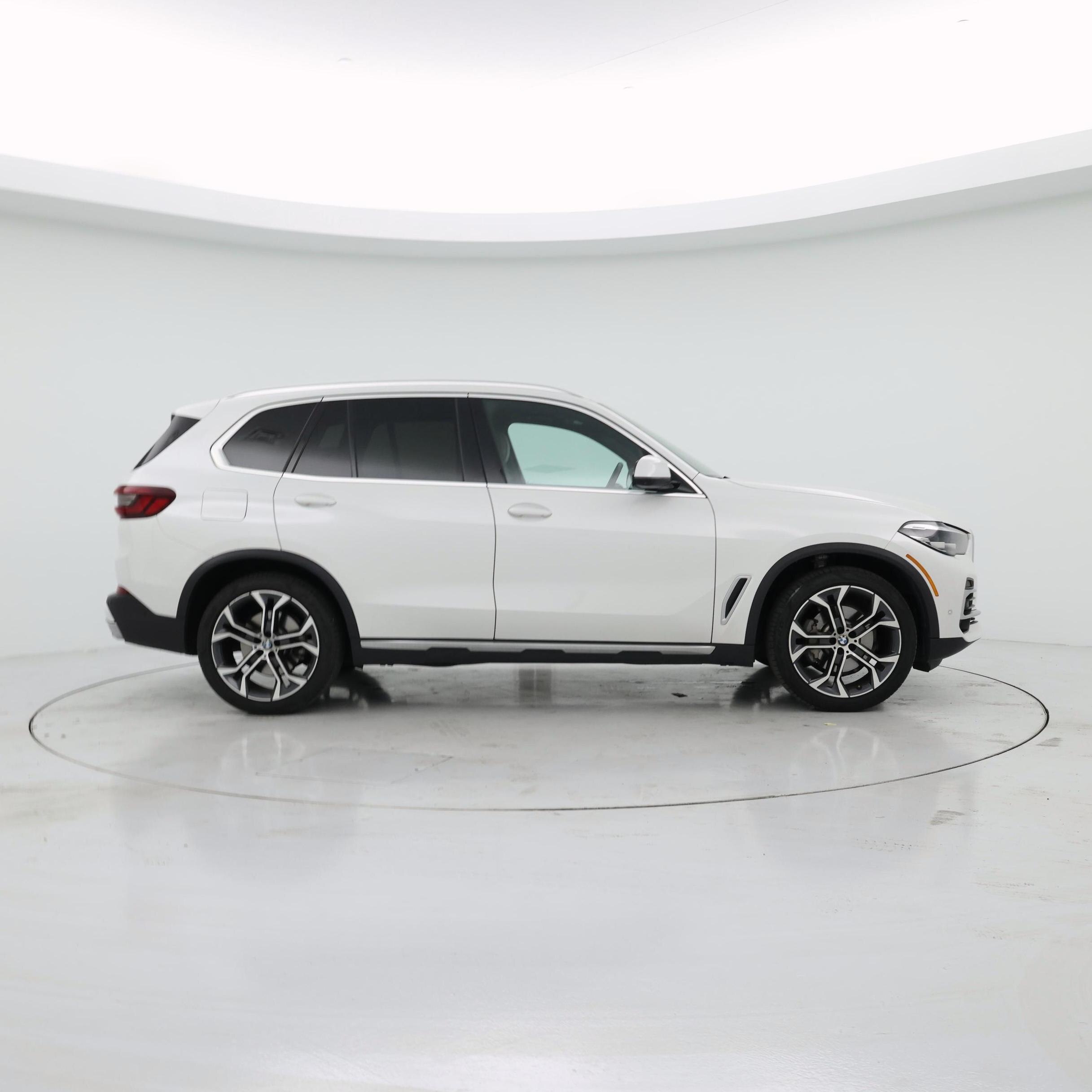 Thumbnail: 2022 BMW X5 - 7