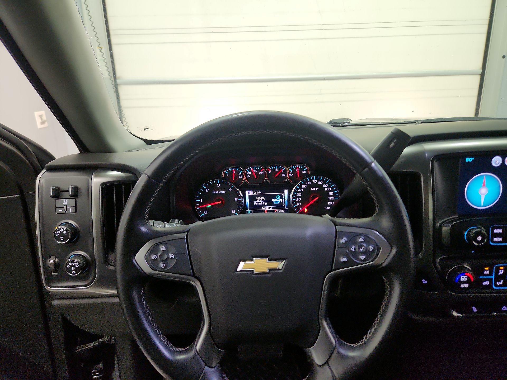 Thumbnail: 2015 Chevrolet Silverado 1500 - 10