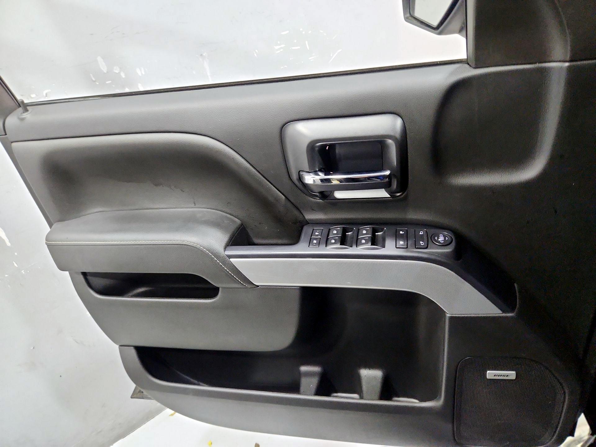 Thumbnail: 2015 Chevrolet Silverado 1500 - 12