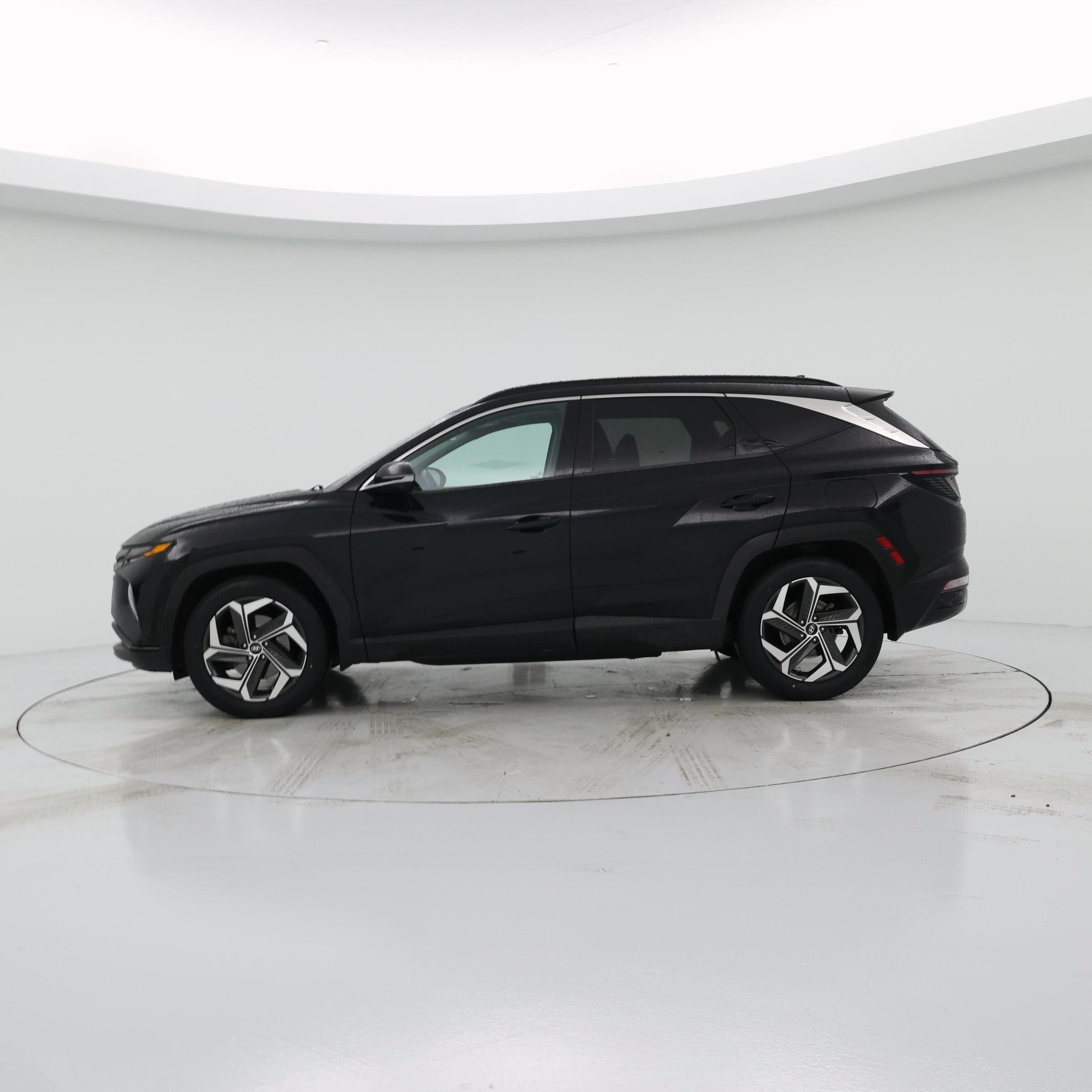 Thumbnail: 2022 Hyundai Tucson - 3