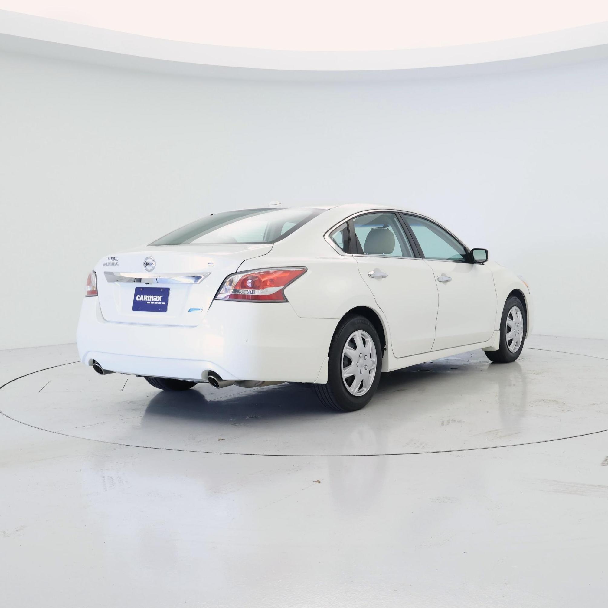 Thumbnail: 2014 Nissan Altima - 8