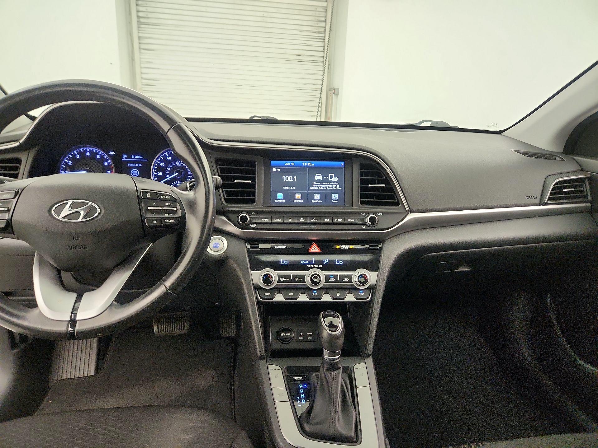 Thumbnail: 2020 Hyundai Elantra - 9