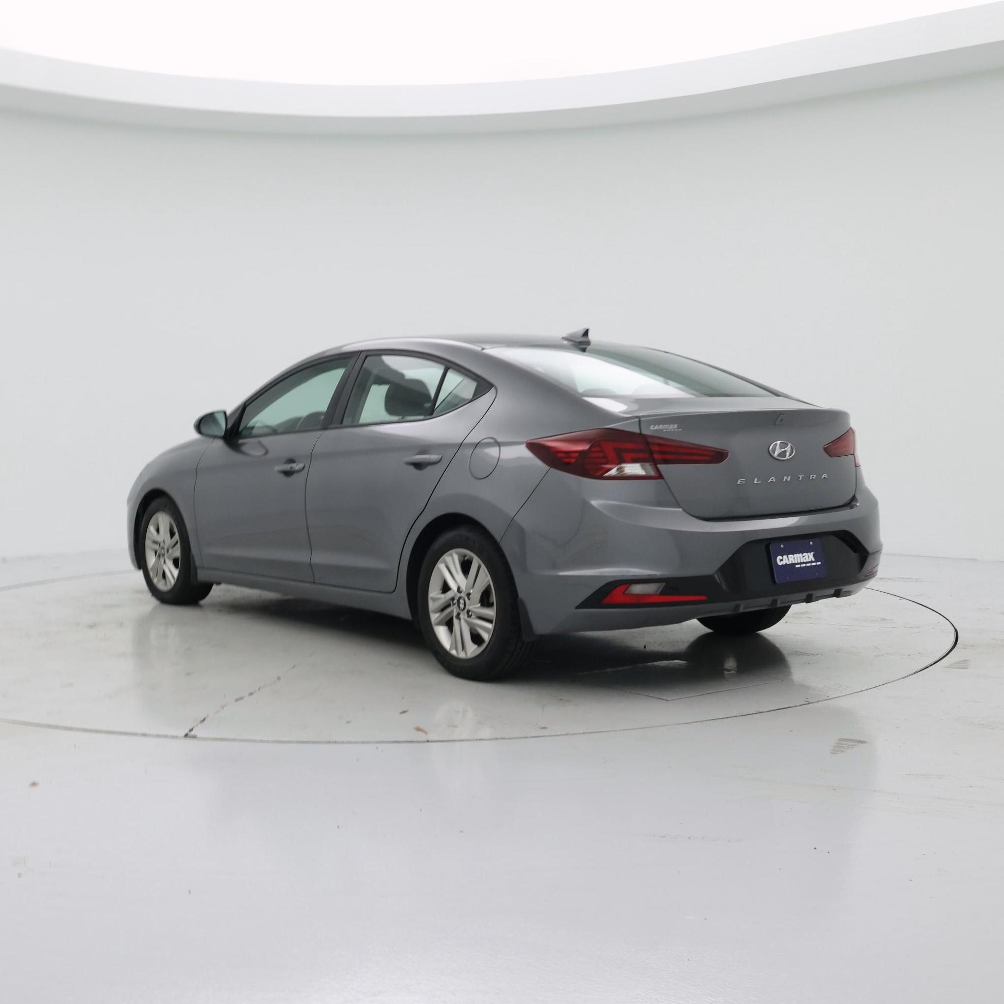 Thumbnail: 2020 Hyundai Elantra - 2