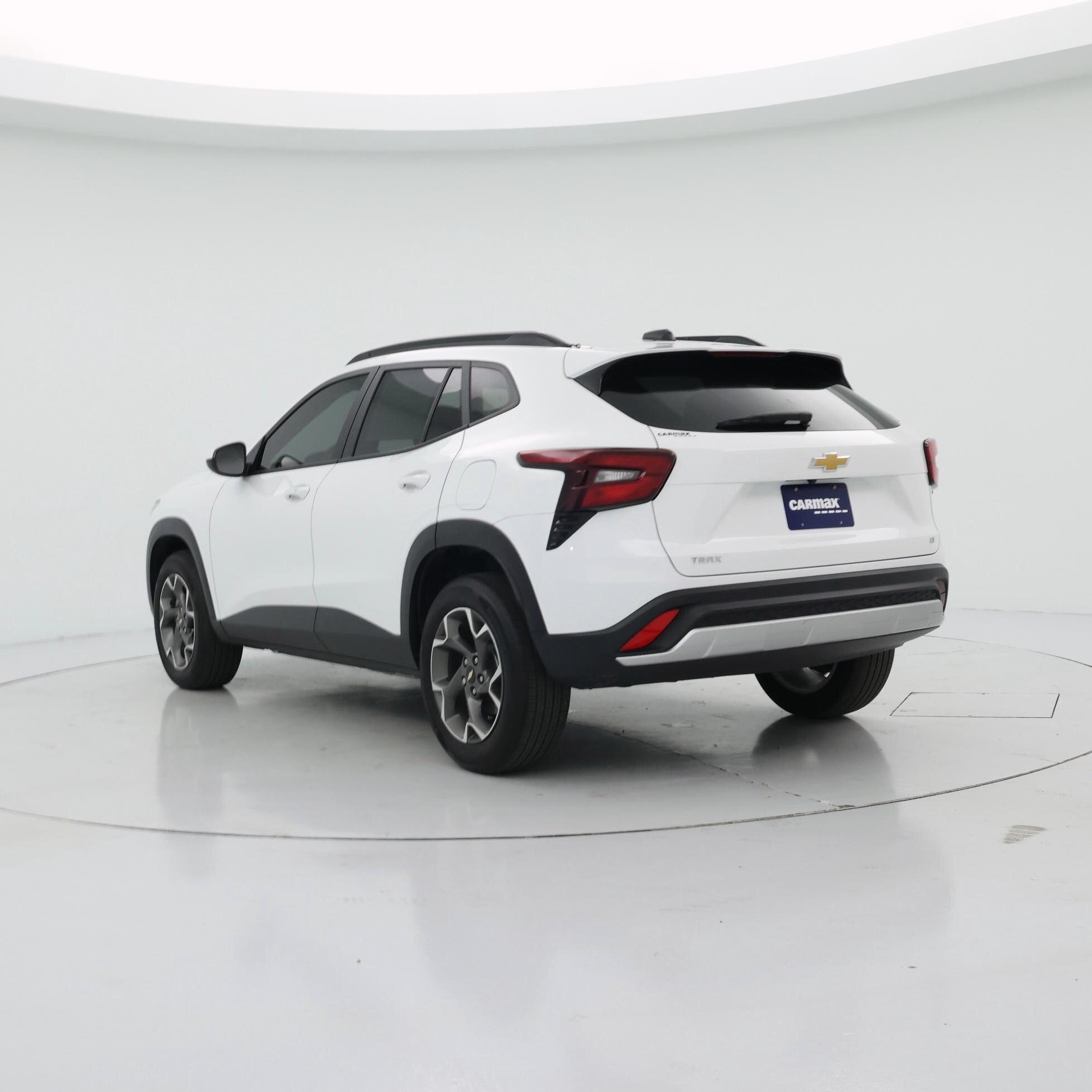 Thumbnail: 2024 Chevrolet Trax - 2