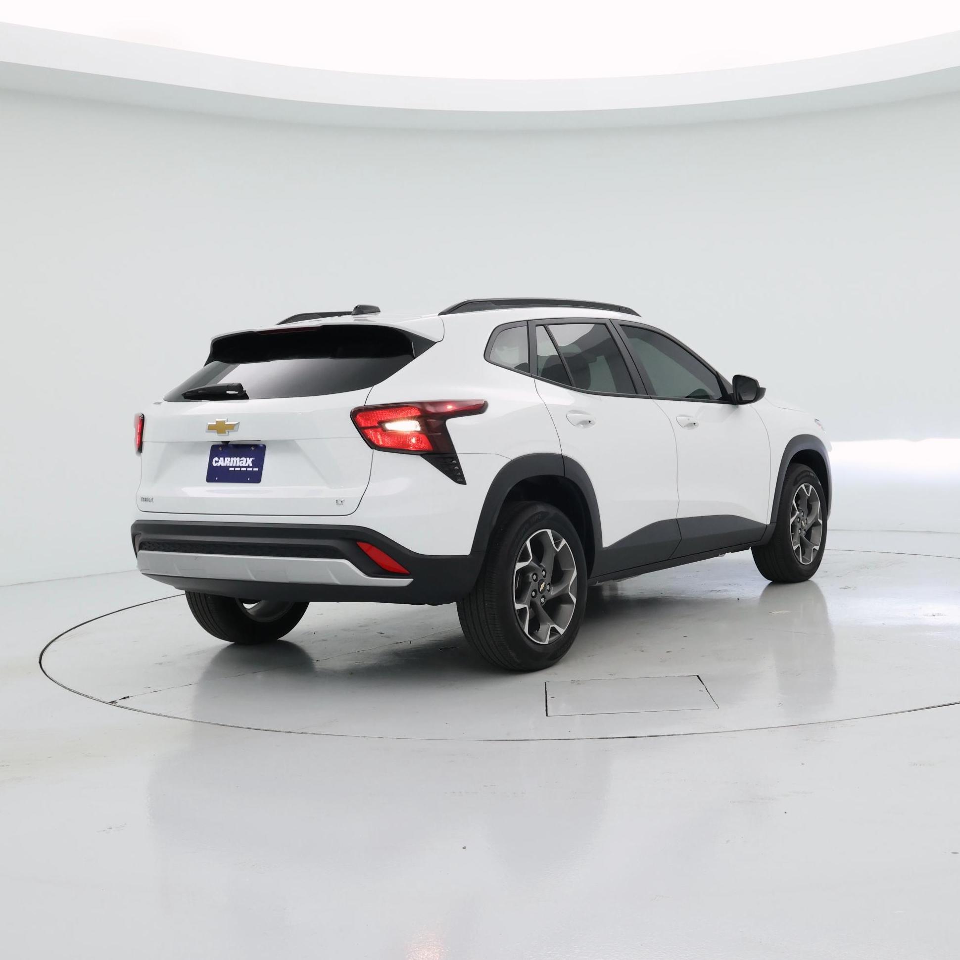 Thumbnail: 2024 Chevrolet Trax - 8