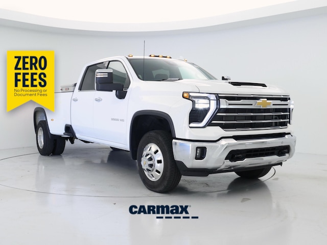 White 2024 Chevrolet Silverado 3500HD Pickup Truck Four-Wheel Drive Automatic