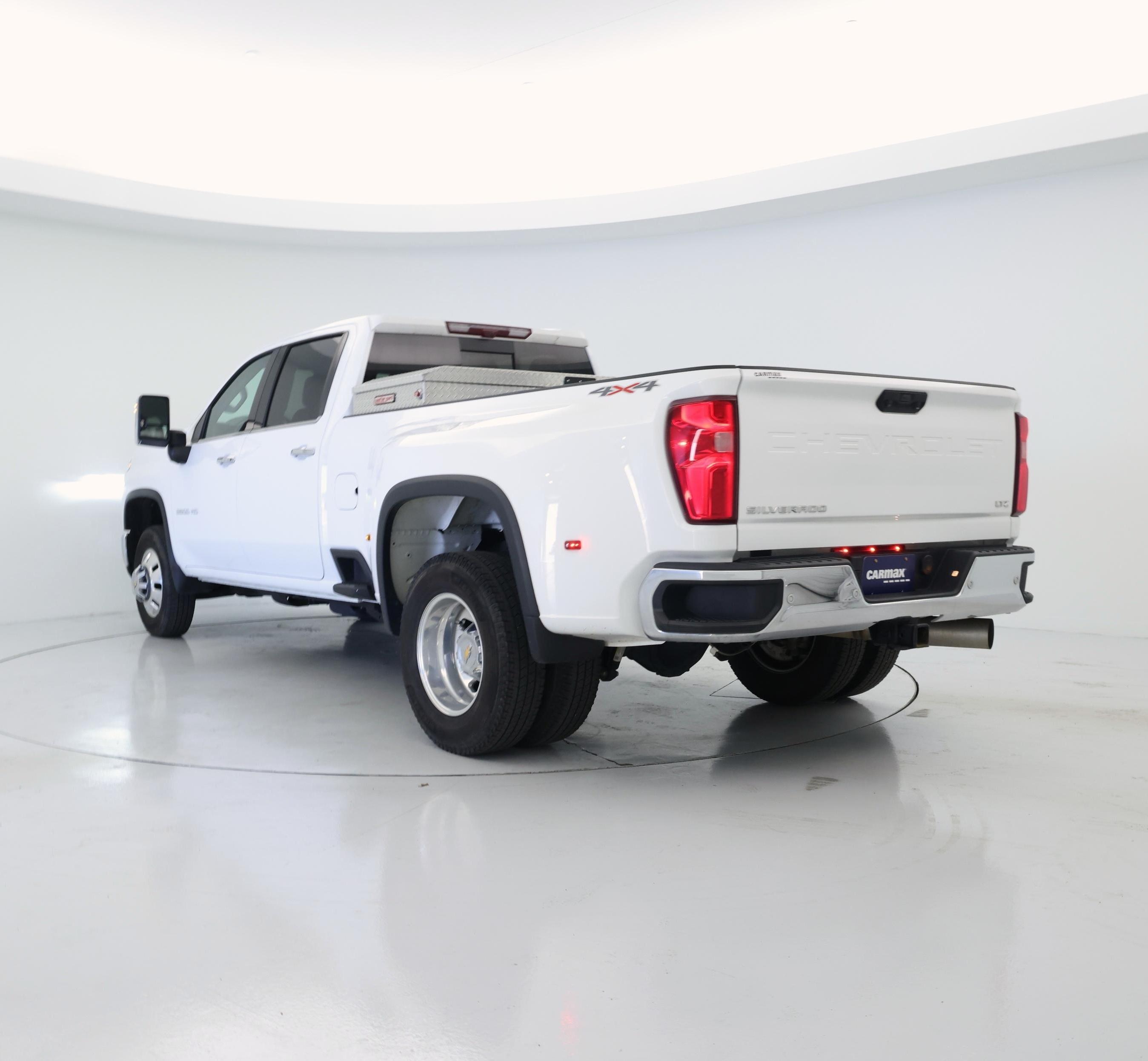 Thumbnail: 2024 Chevrolet Silverado 3500 - 2