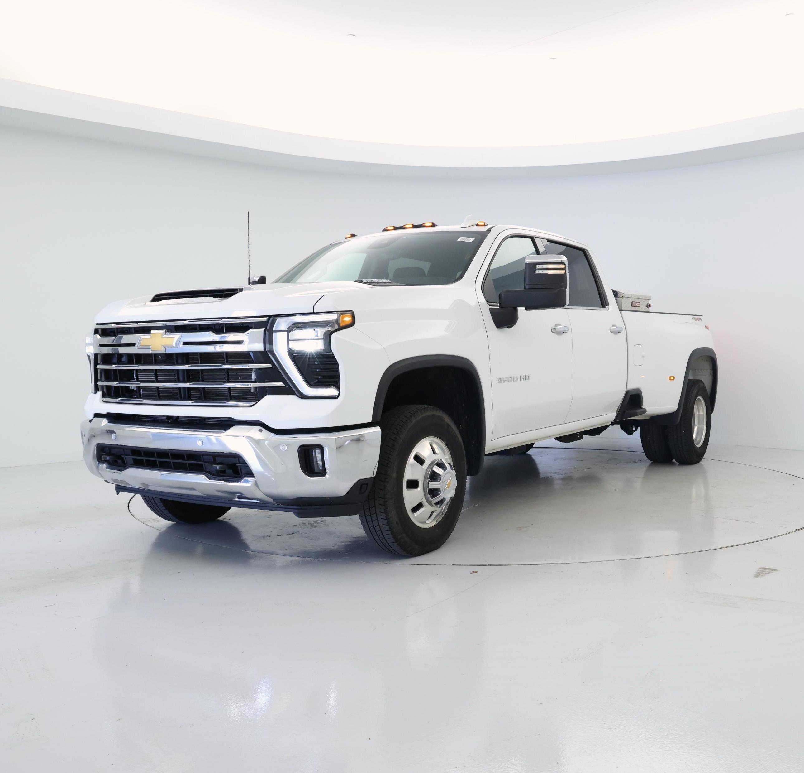 Thumbnail: 2024 Chevrolet Silverado 3500 - 4