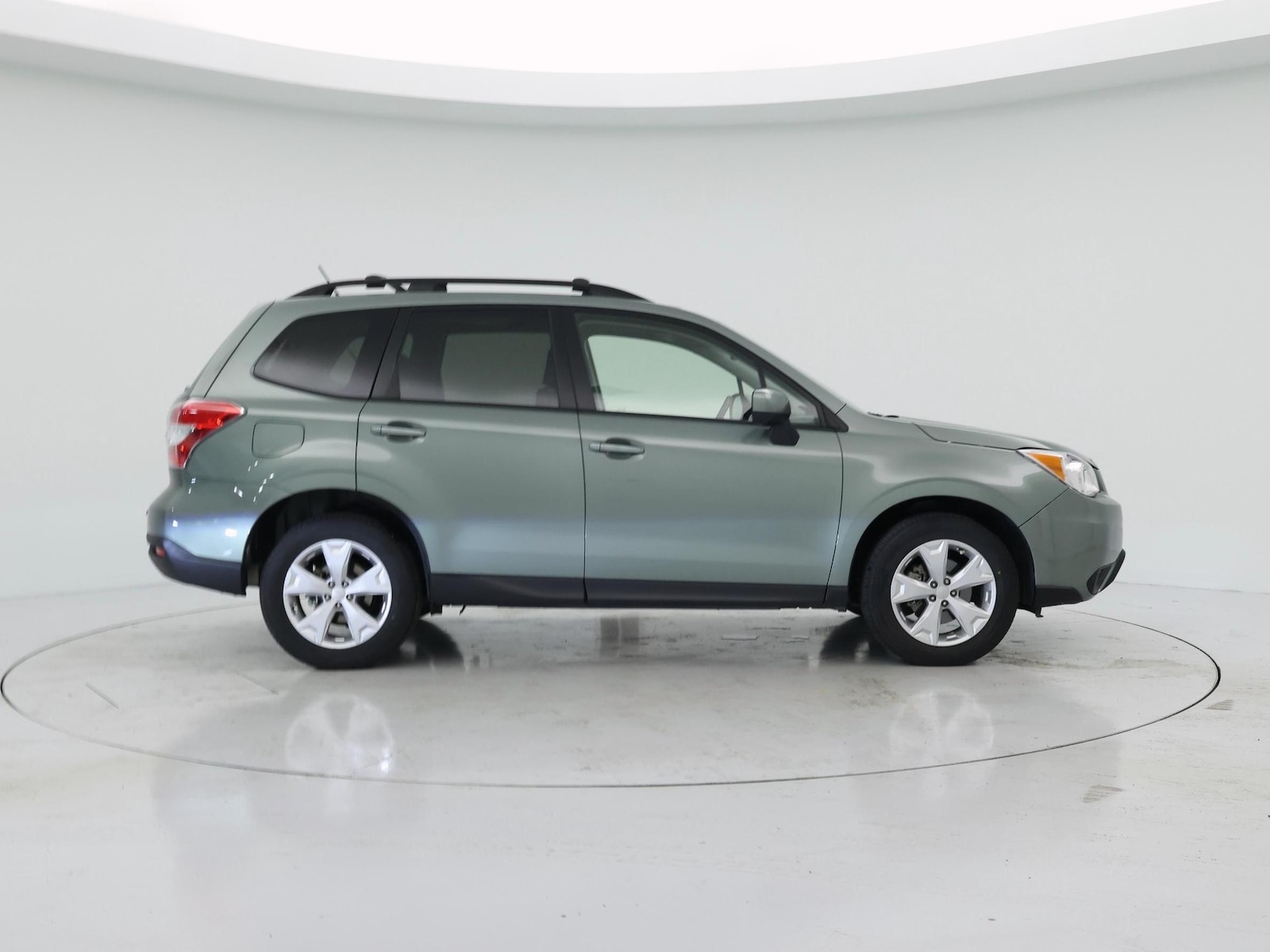 2015 Subaru Forester i Premium - Photo 8