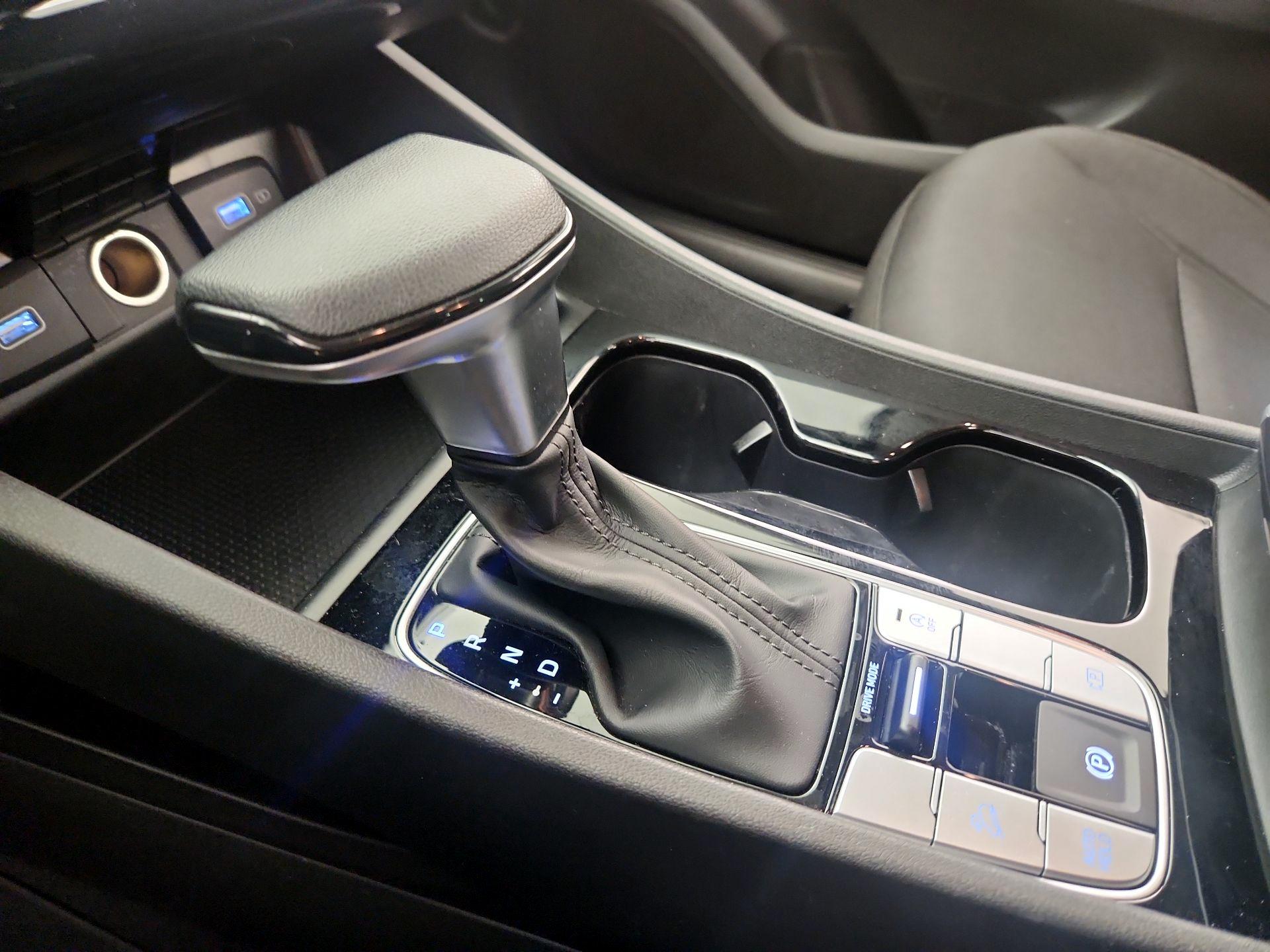 Thumbnail: 2022 Hyundai Tucson - 17