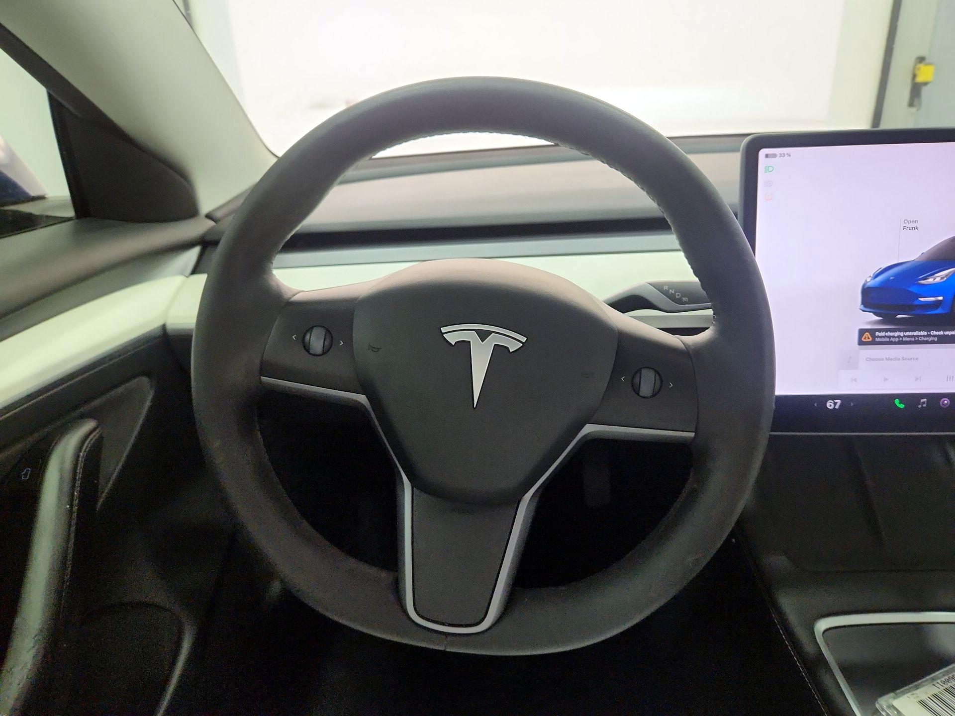 Thumbnail: 2023 Tesla Model 3 - 10