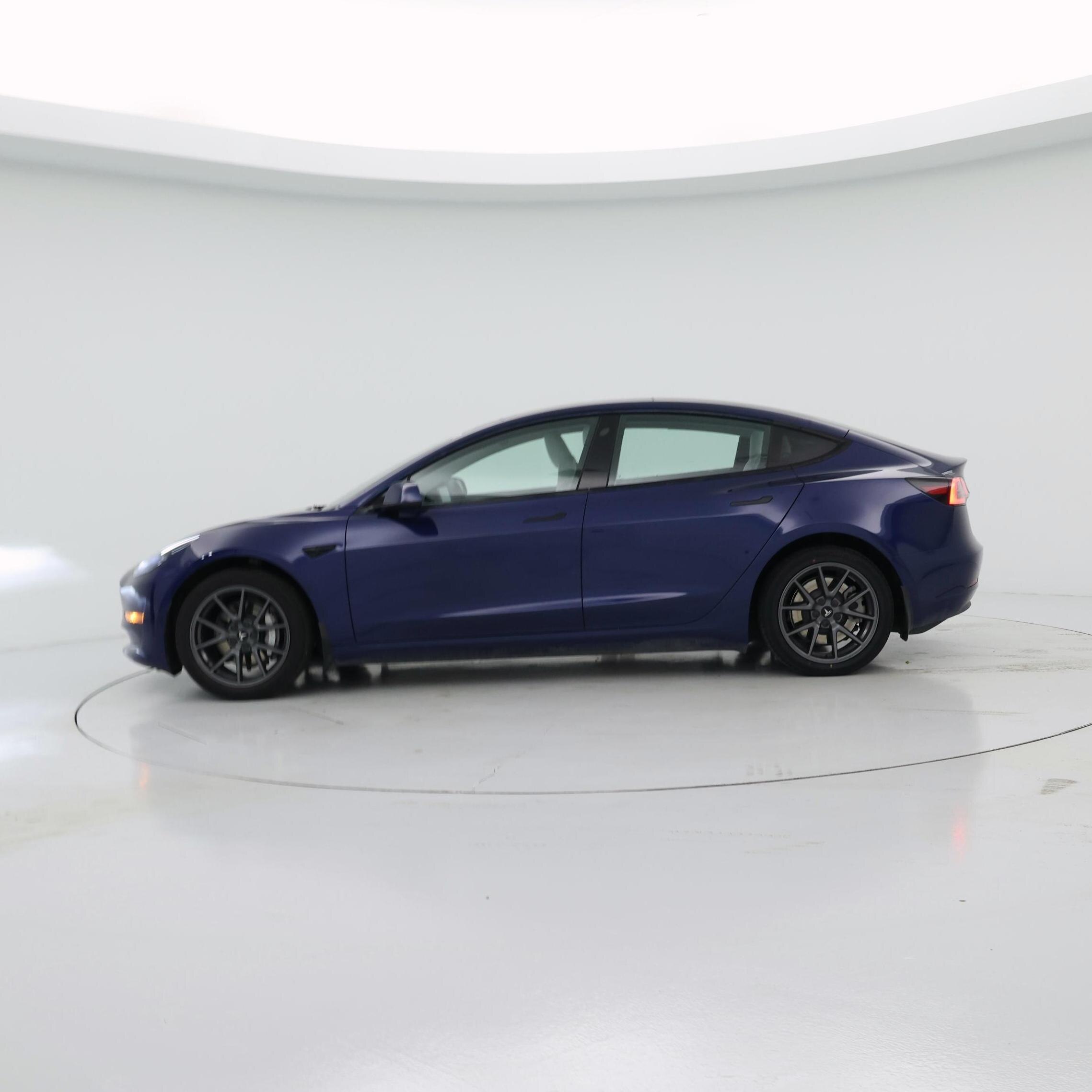 Thumbnail: 2023 Tesla Model 3 - 3
