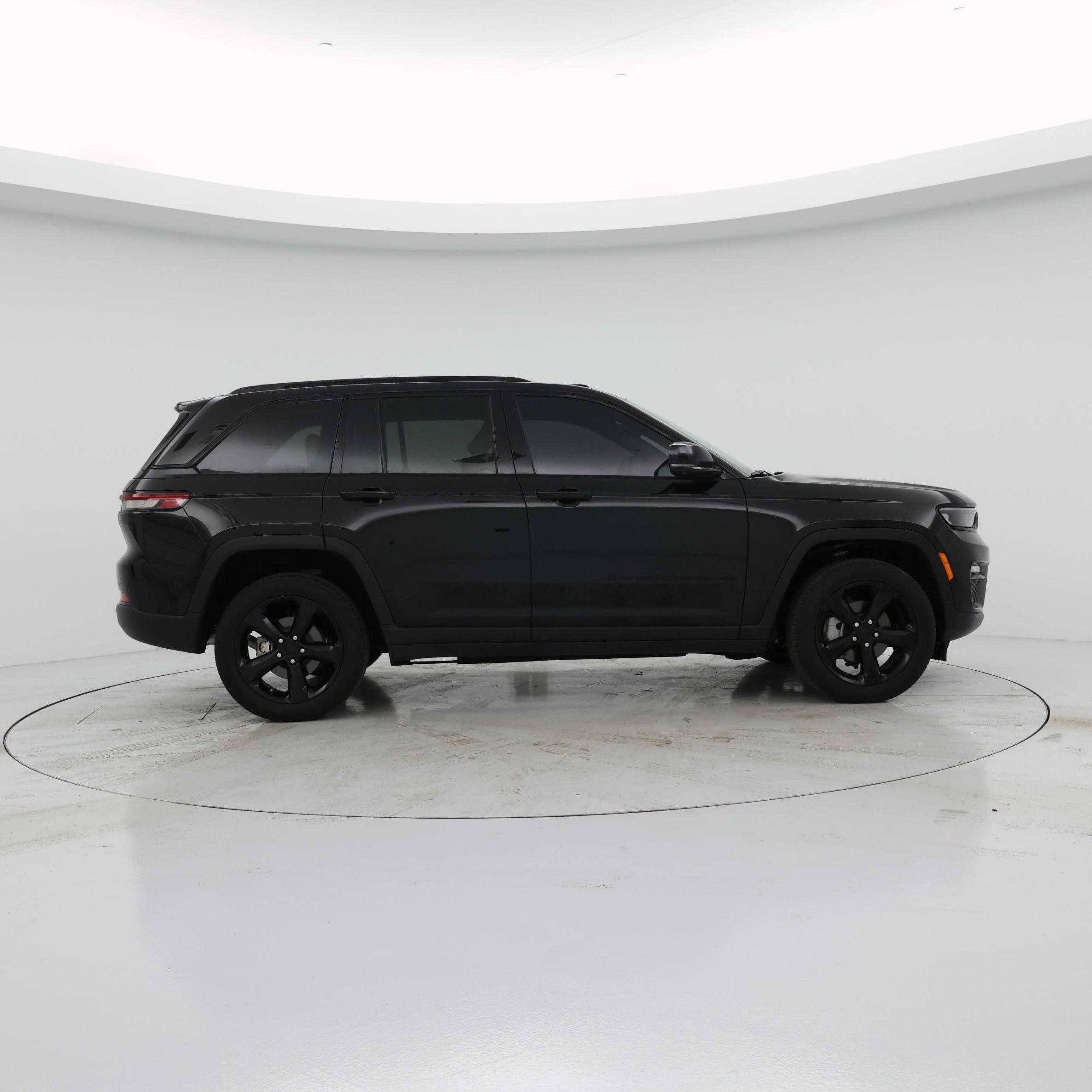 Thumbnail: 2024 Jeep Grand Cherokee - 7