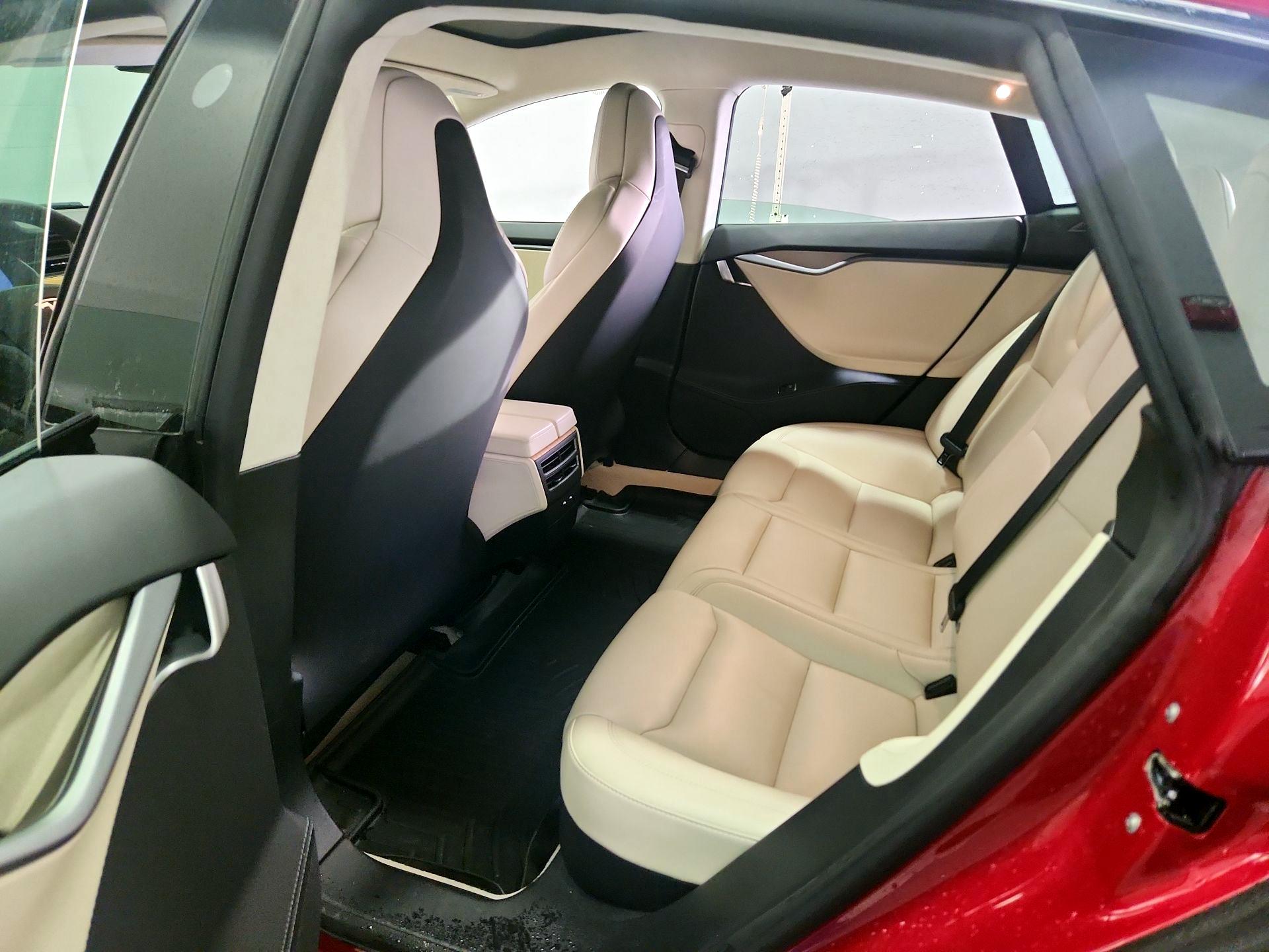 Thumbnail: 2019 Tesla Model S - 19