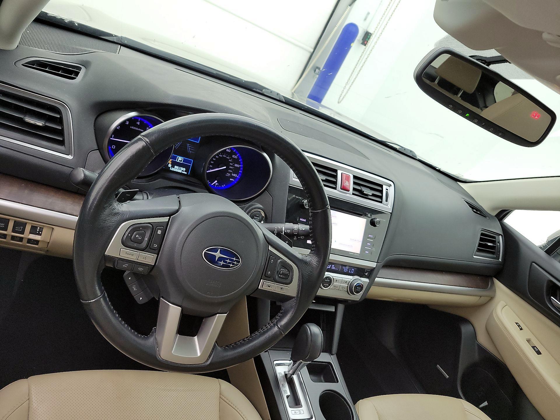 Thumbnail: 2016 Subaru Outback - 9