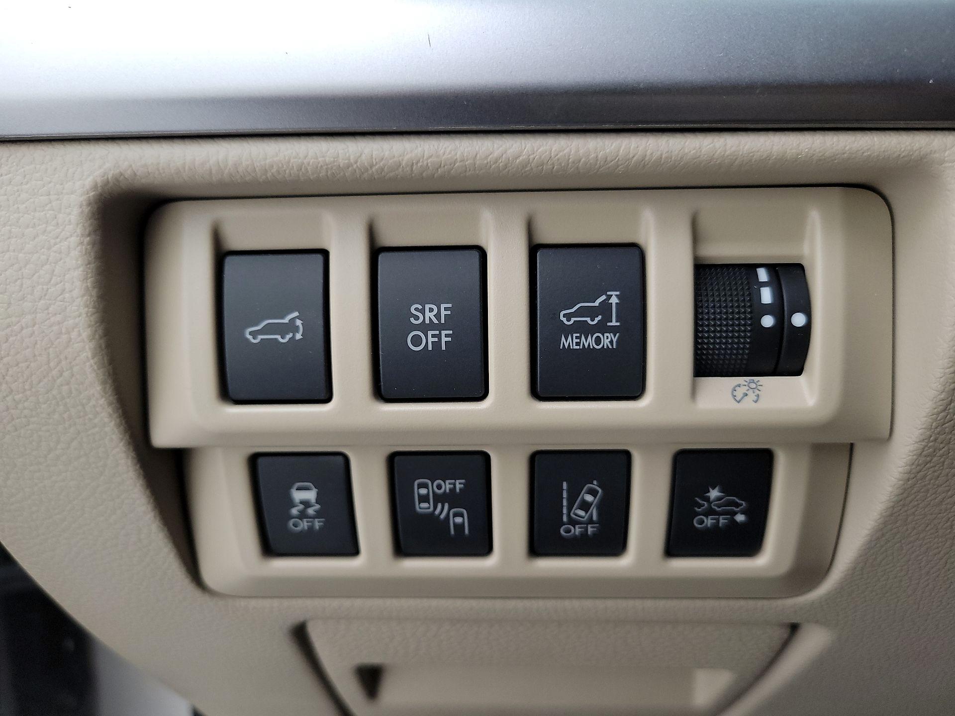 Thumbnail: 2016 Subaru Outback - 13