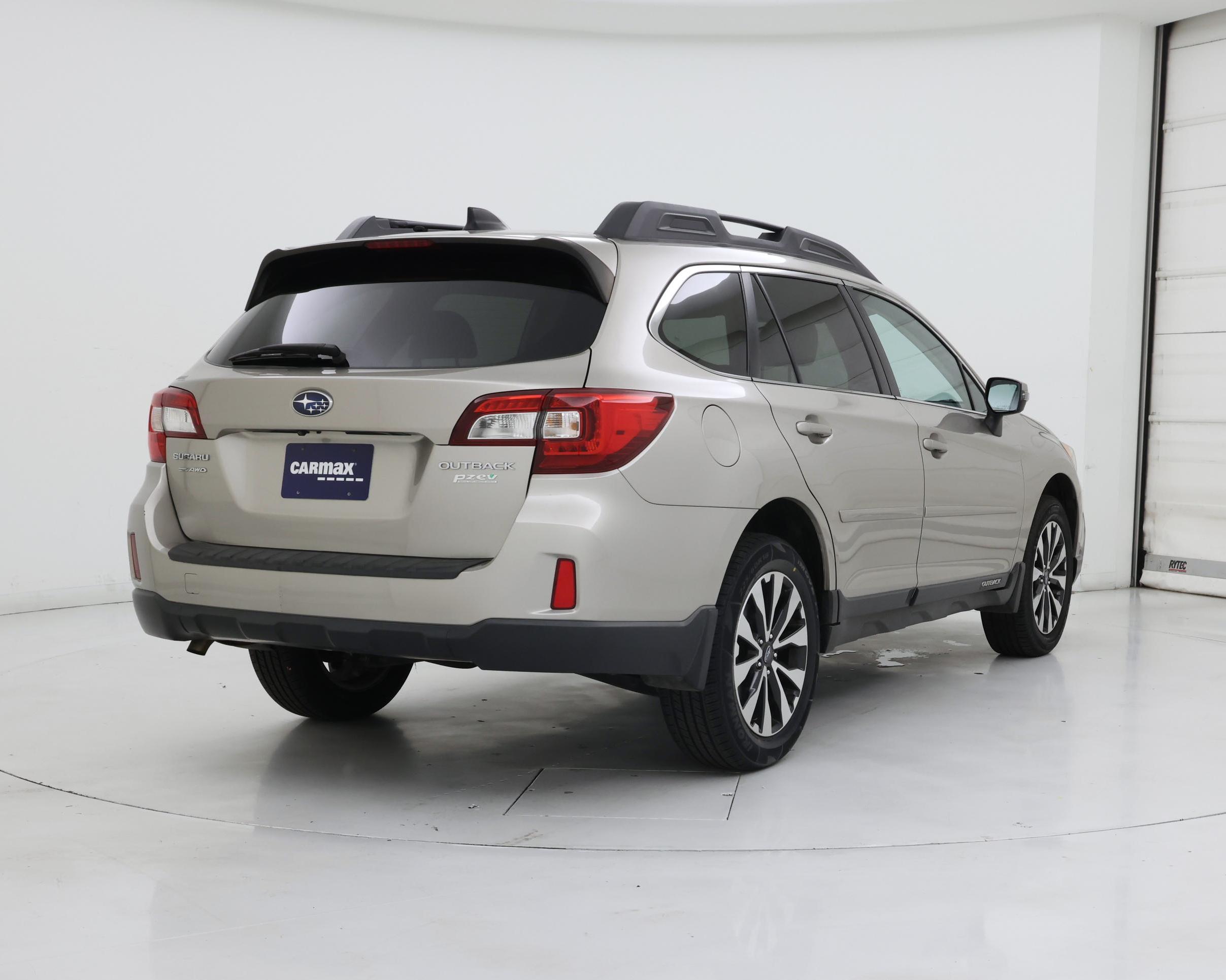 Thumbnail: 2016 Subaru Outback - 8