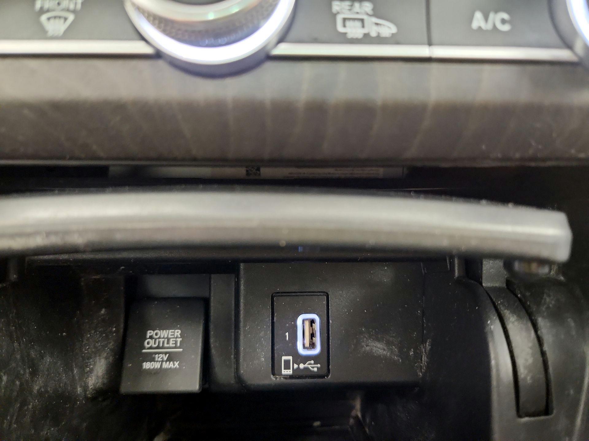 Thumbnail: 2019 Honda Accord - 18
