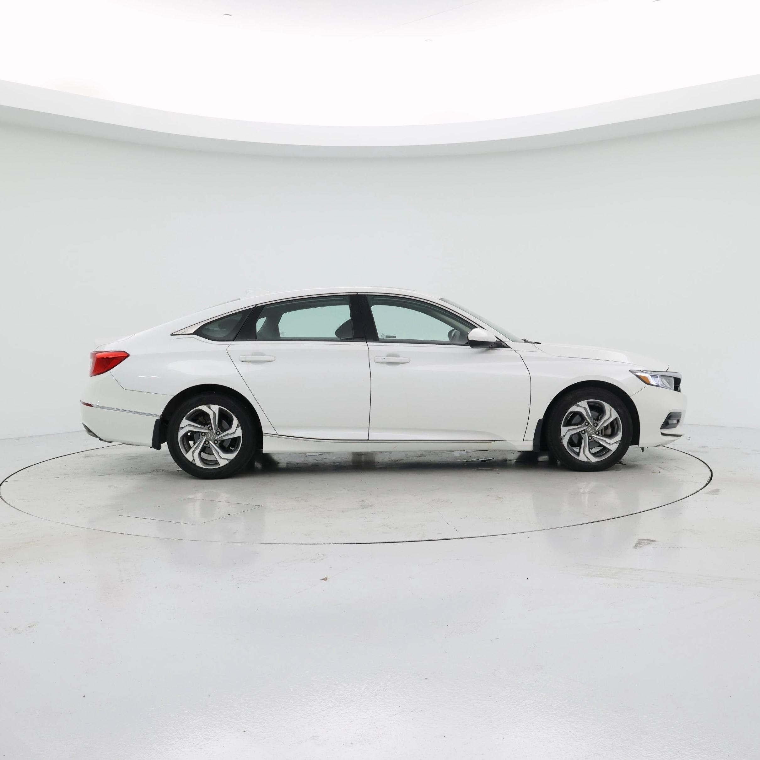 Thumbnail: 2019 Honda Accord - 7