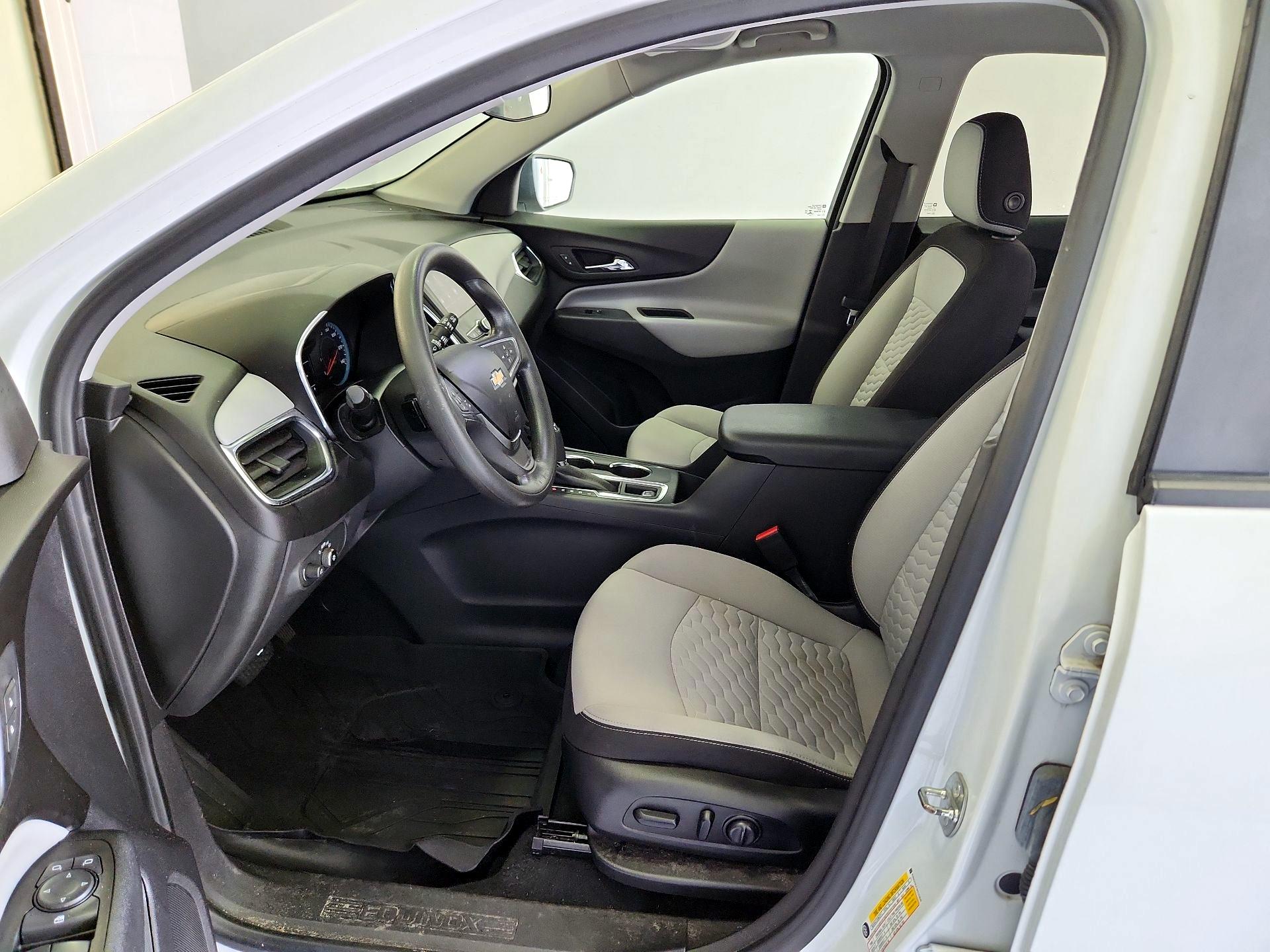 Thumbnail: 2021 Chevrolet Equinox - 11