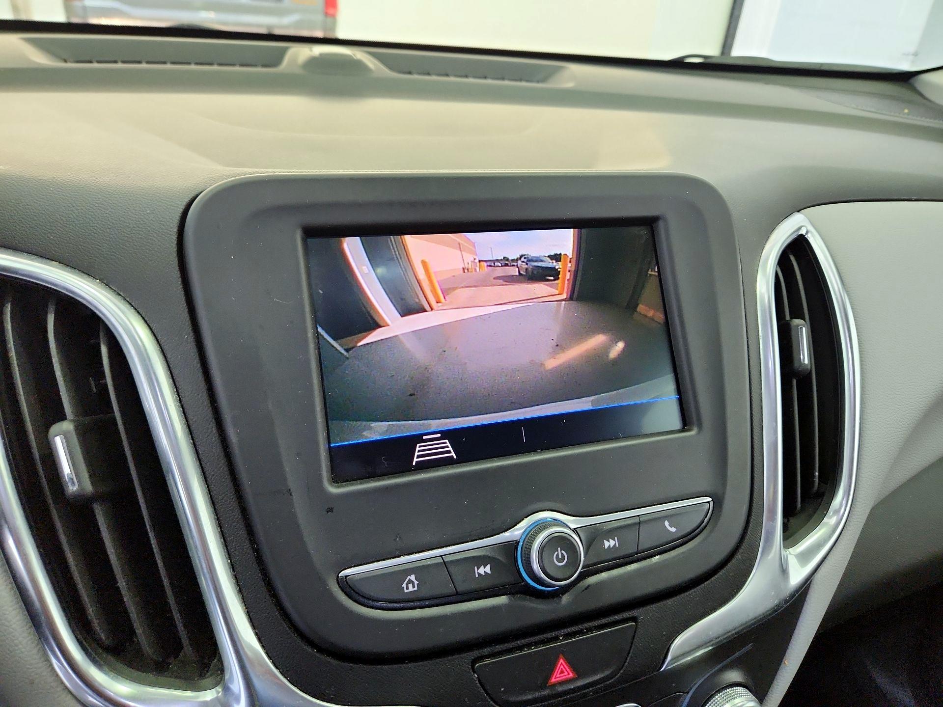 Thumbnail: 2021 Chevrolet Equinox - 14