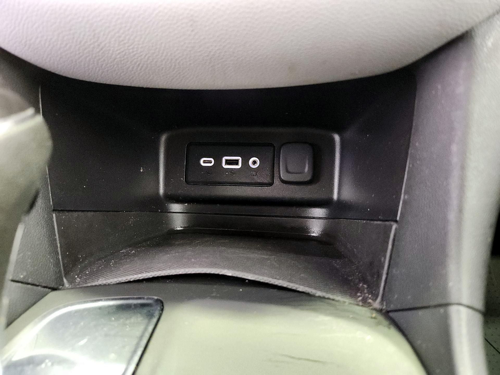 Thumbnail: 2021 Chevrolet Equinox - 18