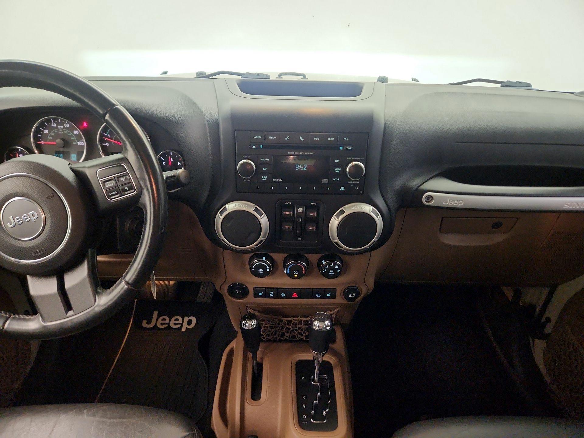 Thumbnail: 2017 Jeep Wrangler - 9