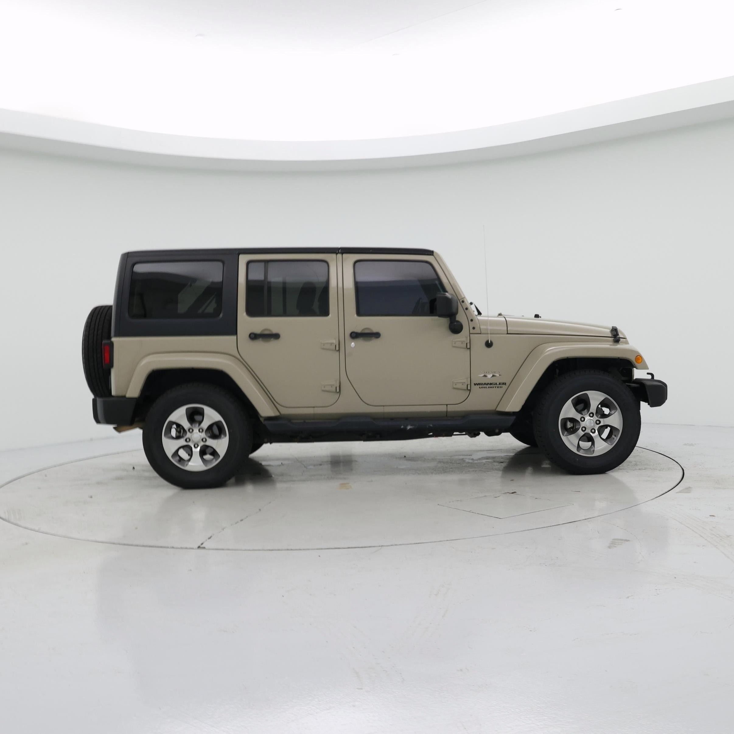 Thumbnail: 2017 Jeep Wrangler - 7