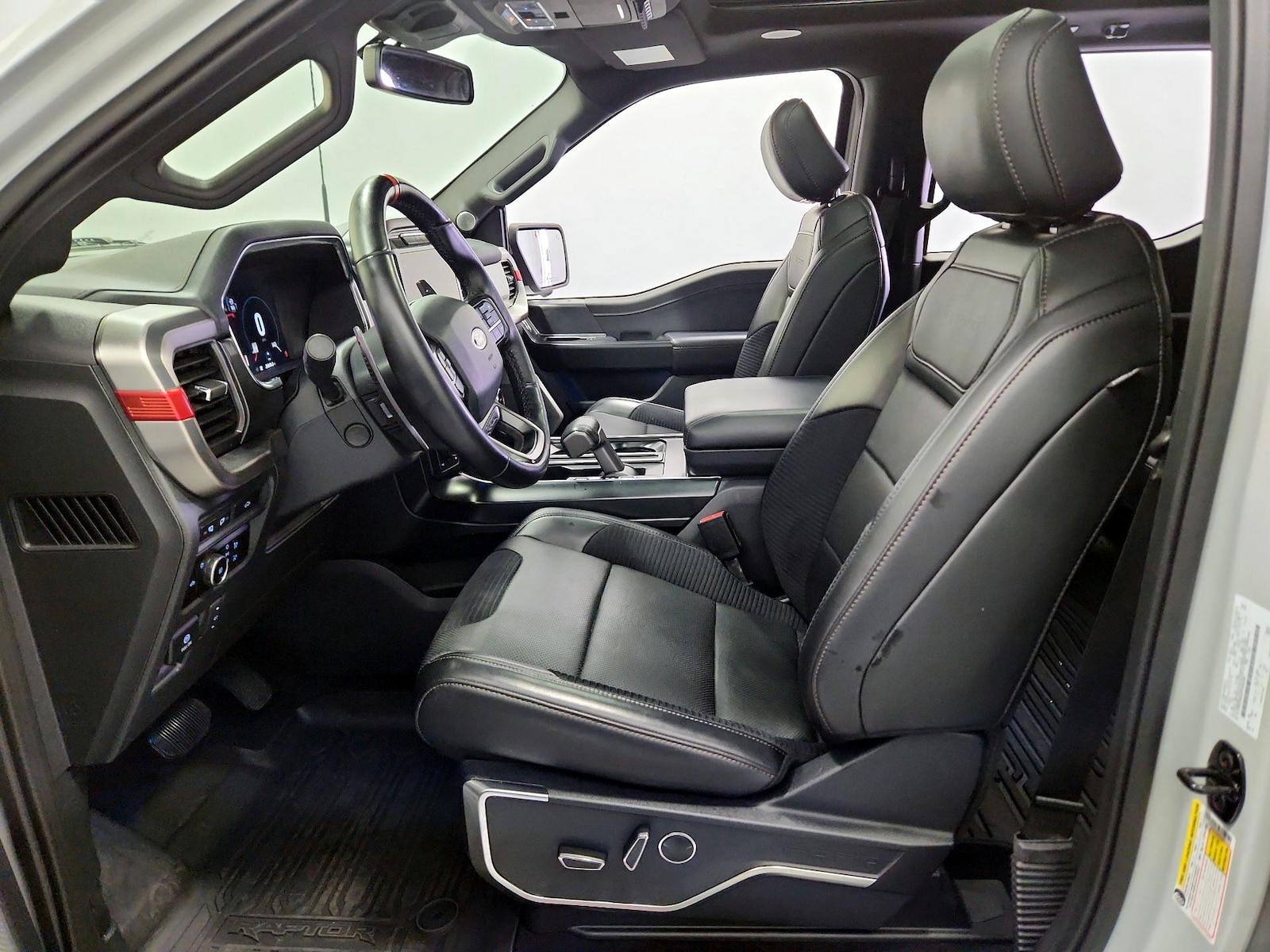 2023 Ford F-150 Raptor - Photo 12
