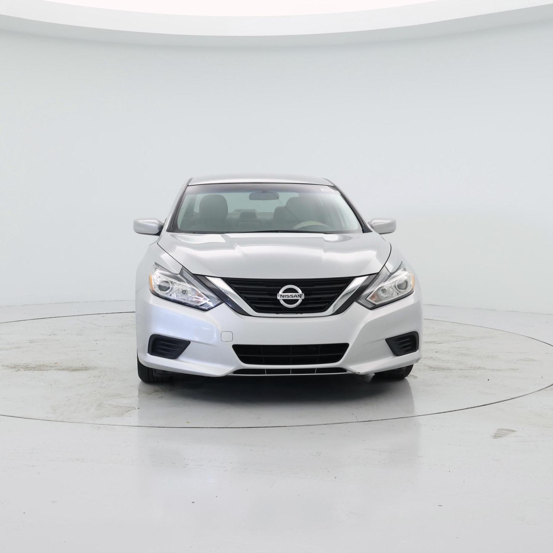 Thumbnail: 2016 Nissan Altima - 5