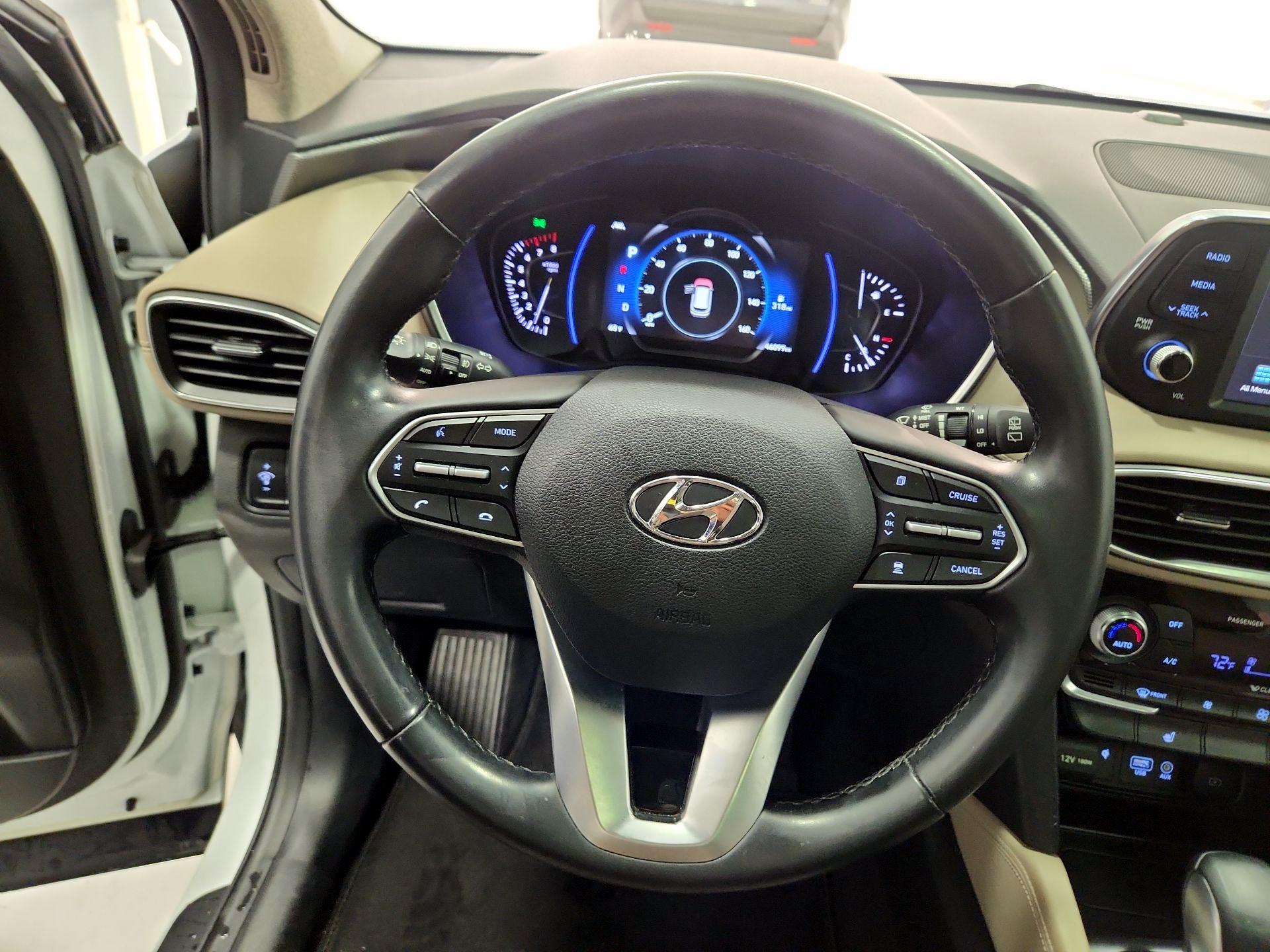 Thumbnail: 2020 Hyundai Santa Fe - 10