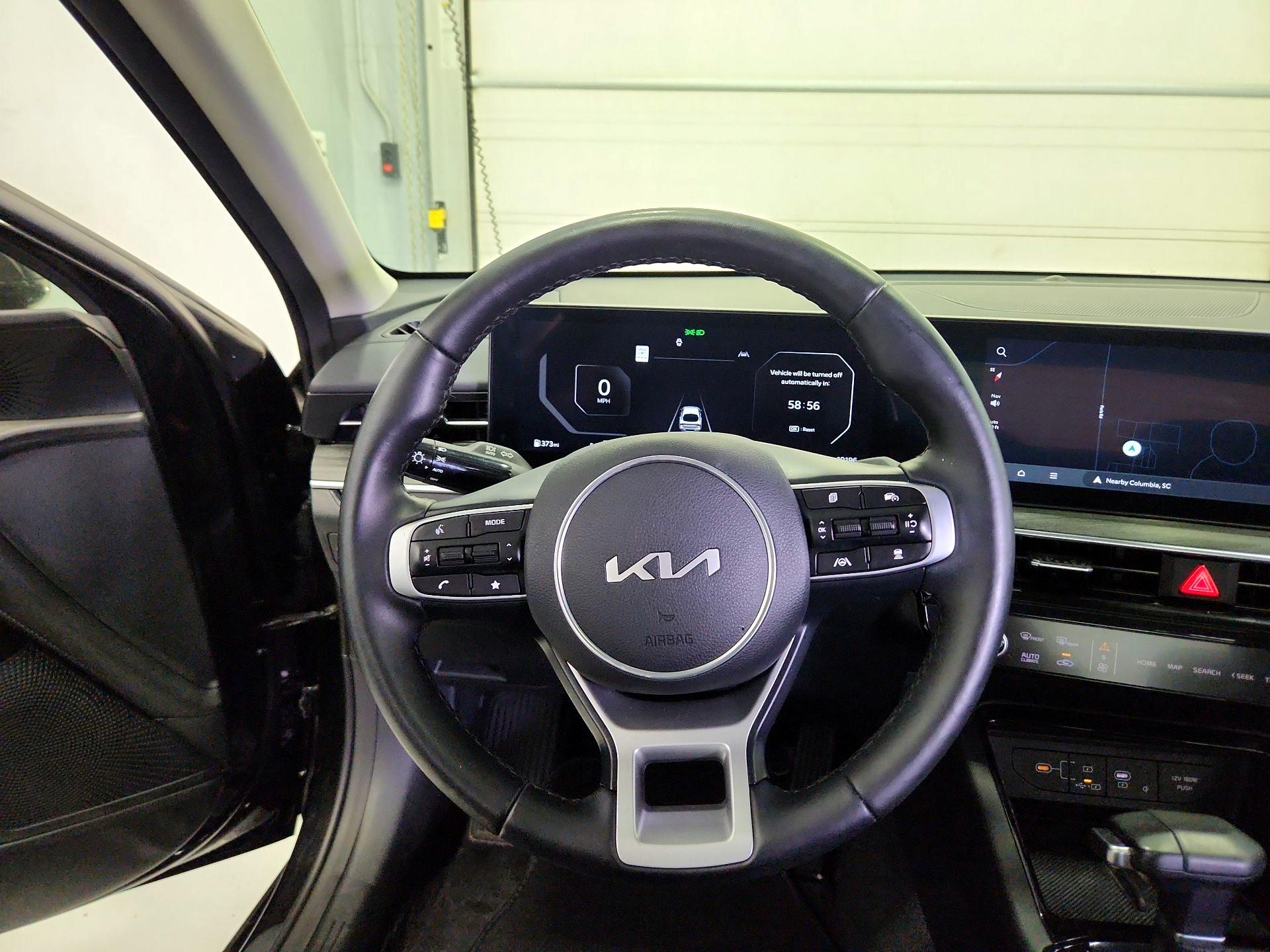 Thumbnail: 2025 Kia K5 - 10