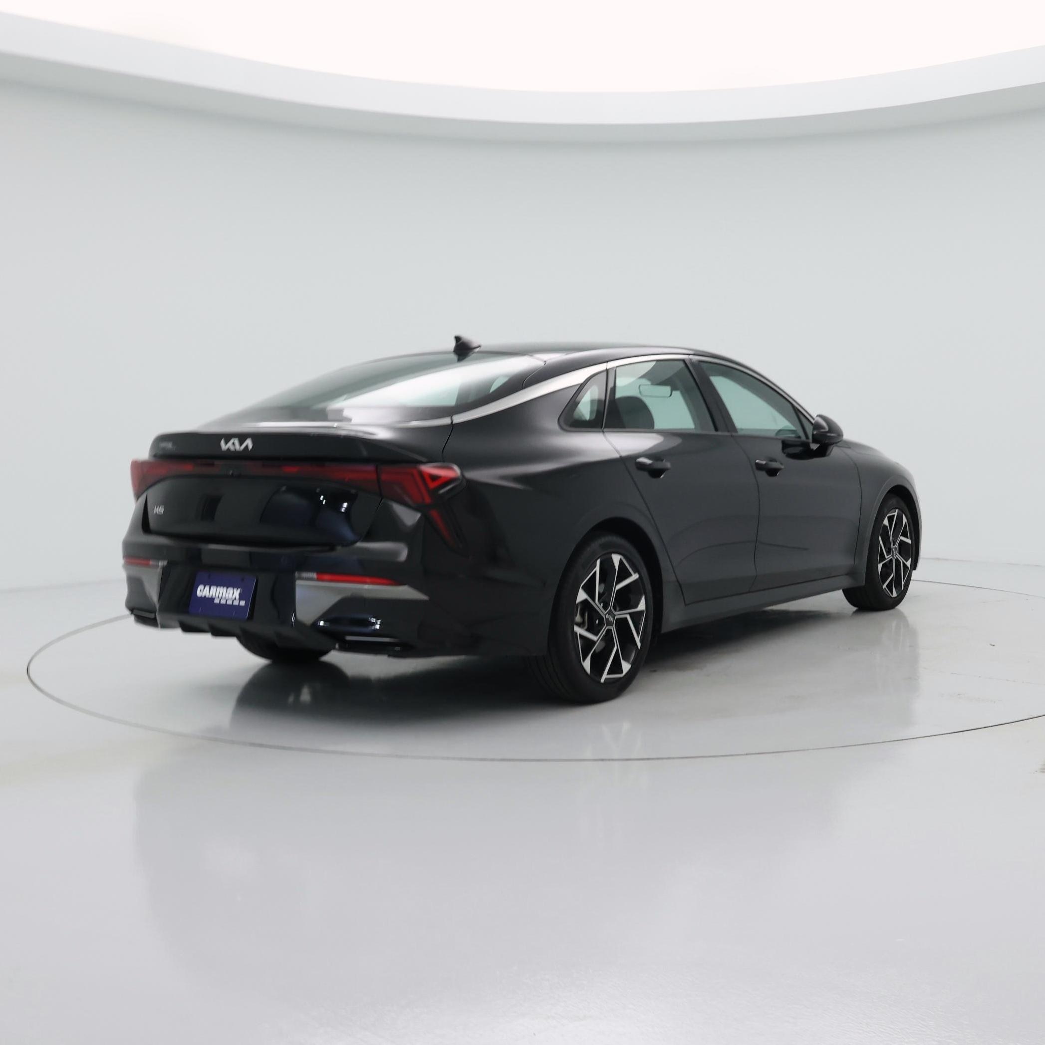 Thumbnail: 2025 Kia K5 - 8