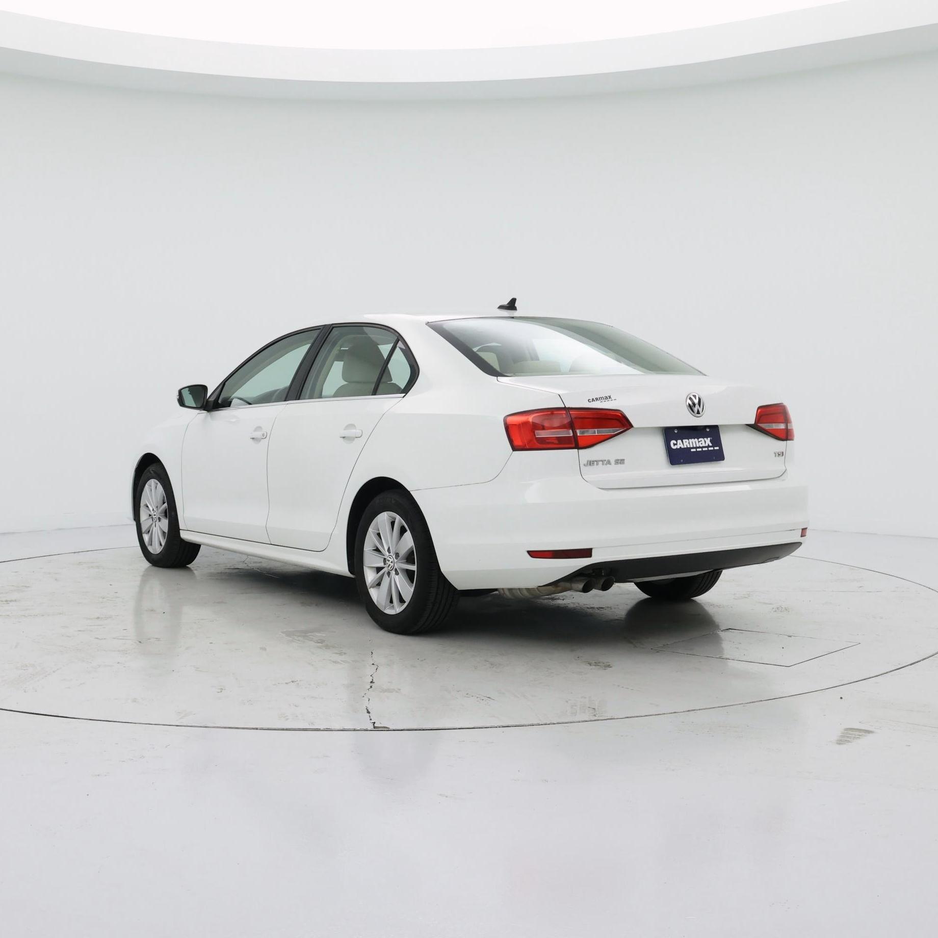 Thumbnail: 2015 Volkswagen Jetta - 2